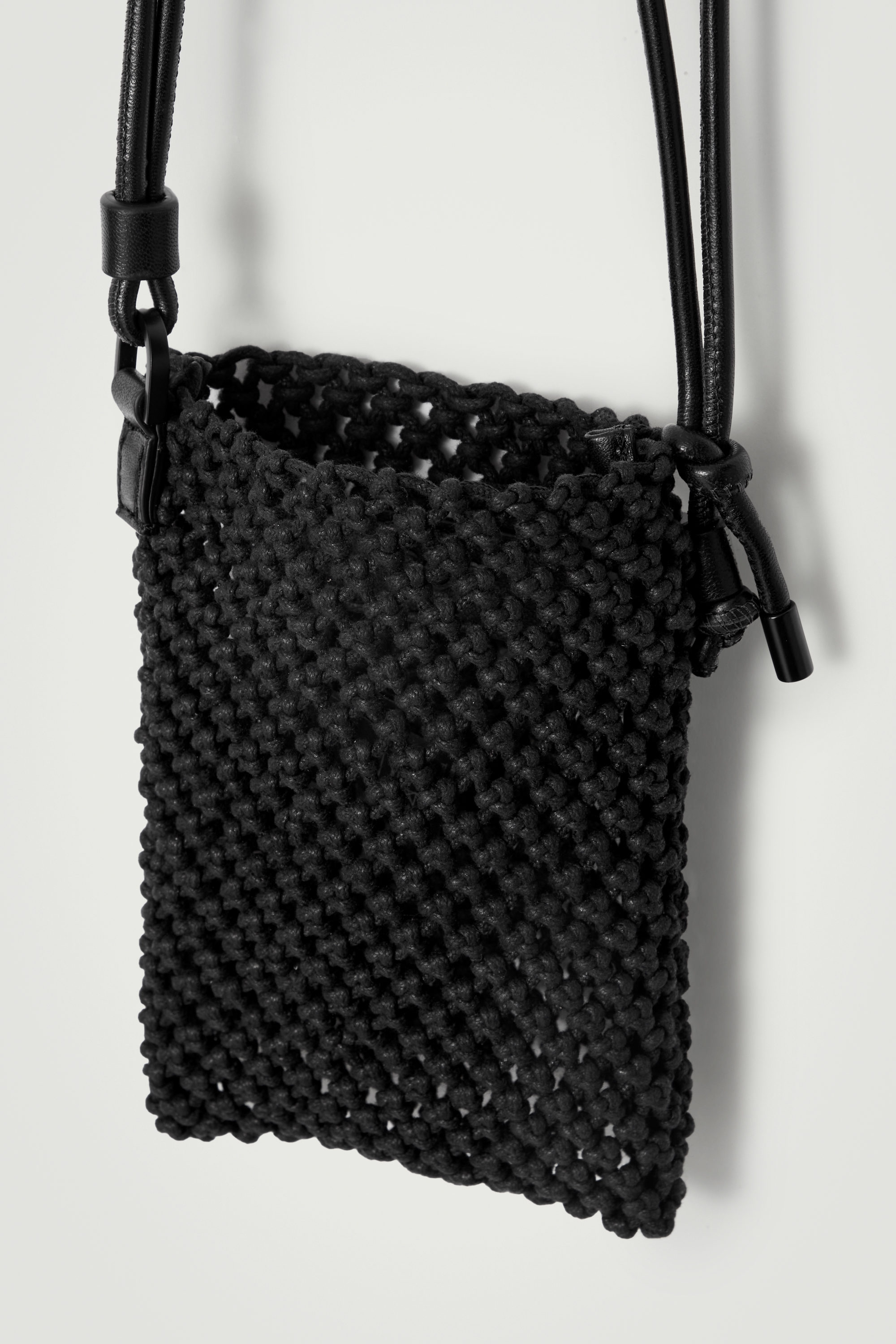 バッグ MM MINI CROSSBODY POUCH MINI CROSSBODY POUCH - NYLON - GREY | COS