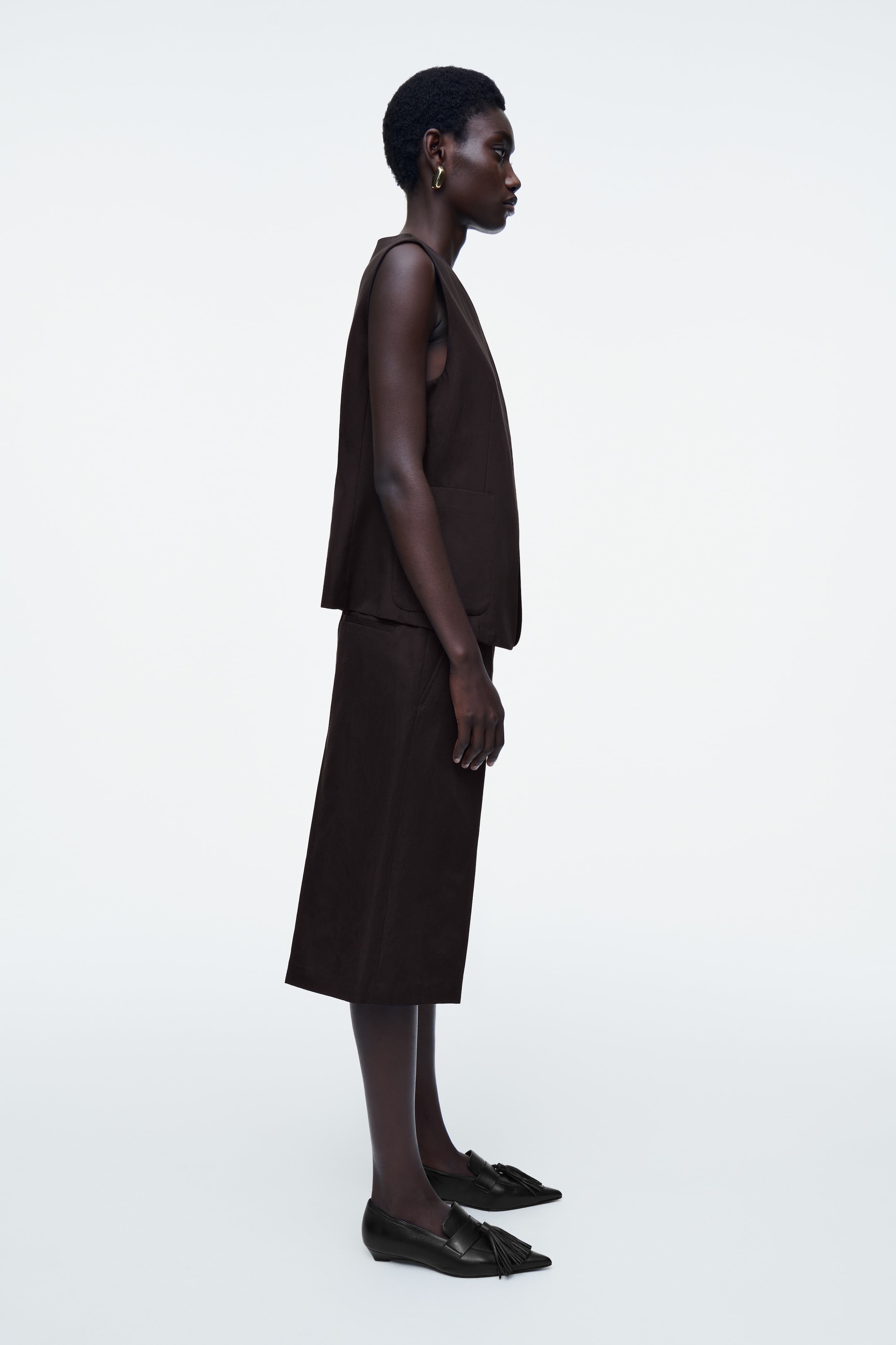 Visualizza immagine più grande: GILET A PORTAFOGLIO IN MISTO LINO - MARRONE SCURO - DONNA | H&M IT 3