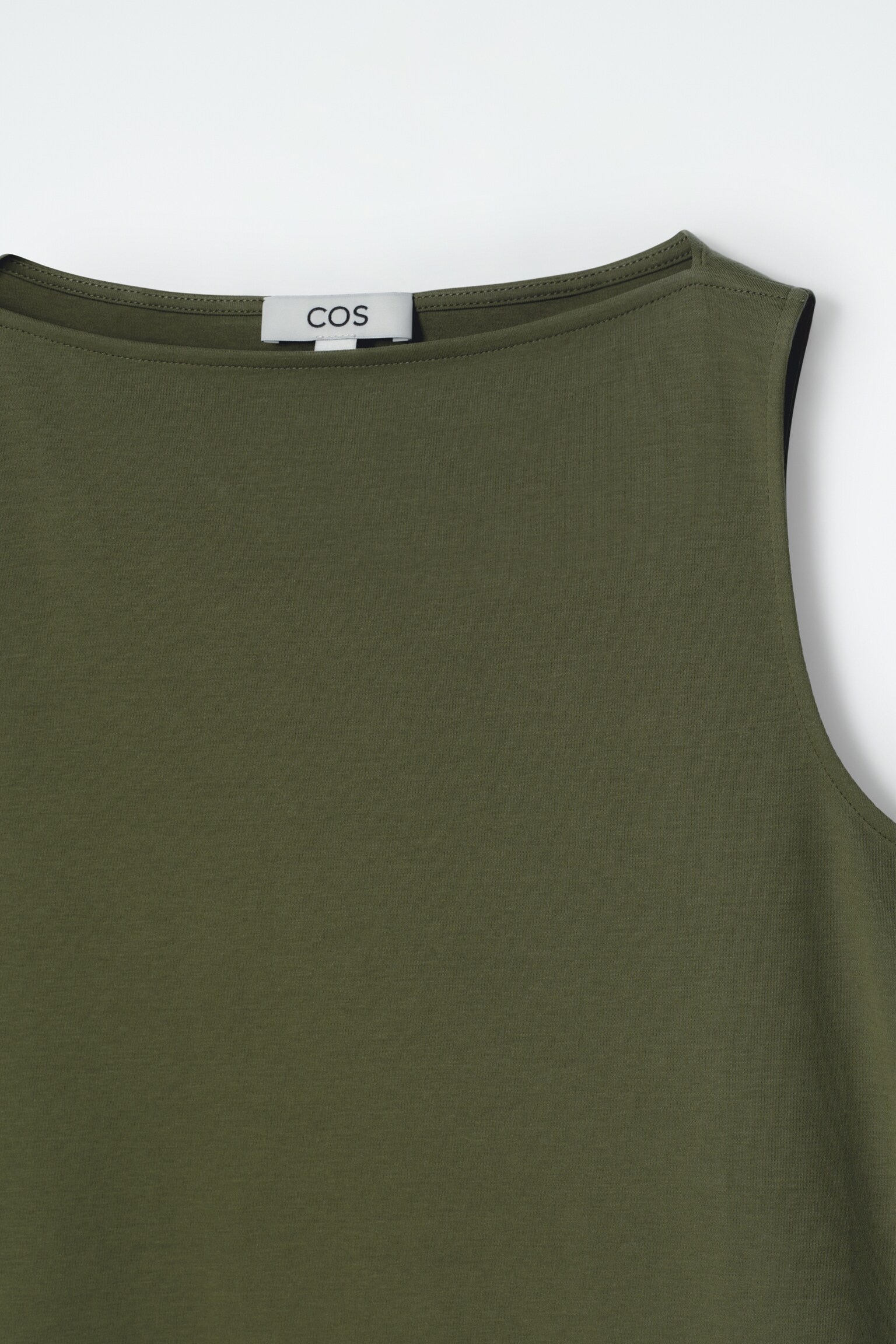 CAMISETA DE TIRANTES CON ESCOTE BARCO - CAQUI/MARFIL / MARRÓN / RAYAS - 7