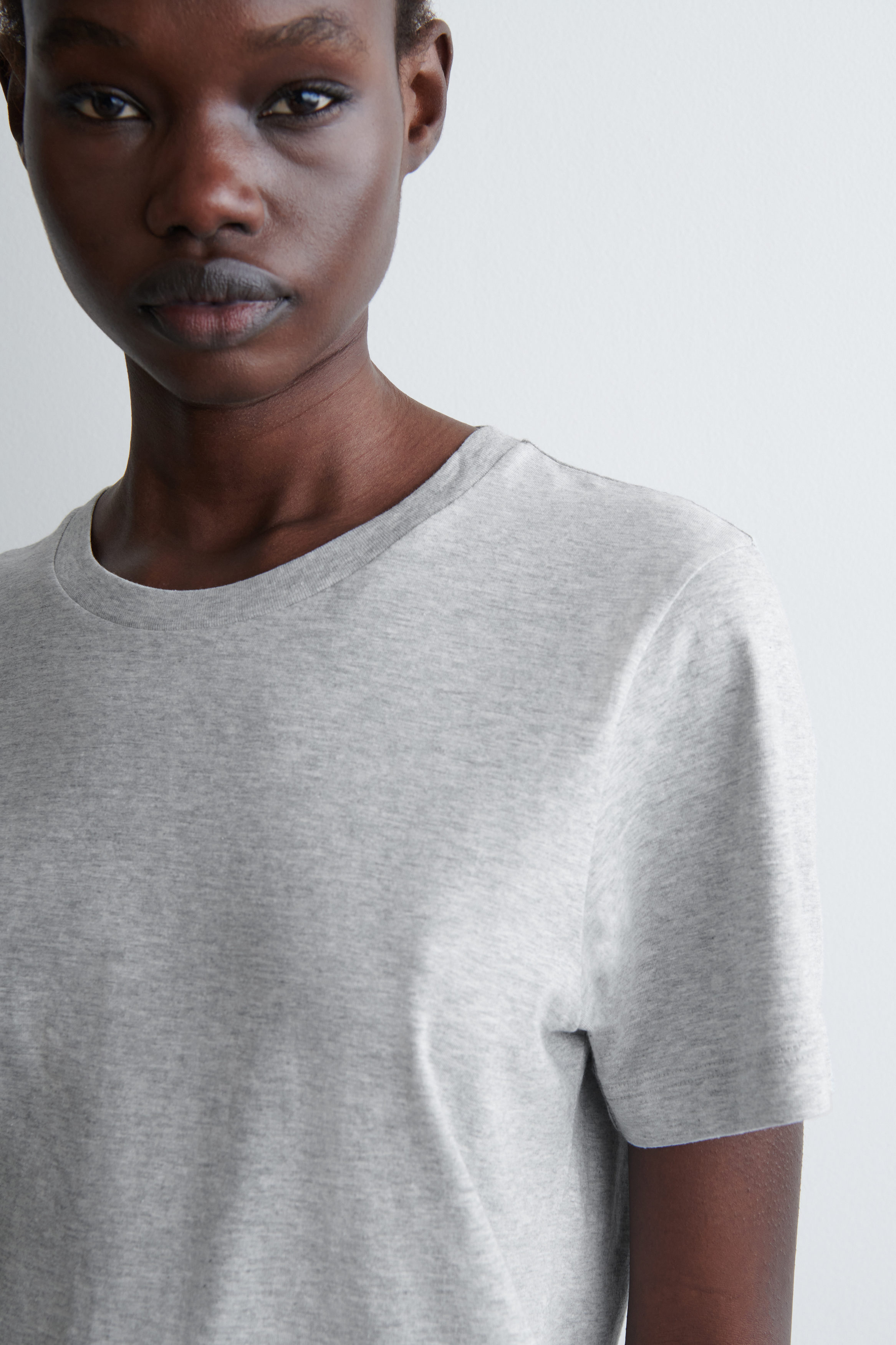 Tシャツ・カットソー ENTIRE STUDIOS WASHED-OUT GREY CREW-NECK T-SHIRT ENTIRE STUDIOS Washed drop-shoulder Hoodie | Grey | FARFETCH