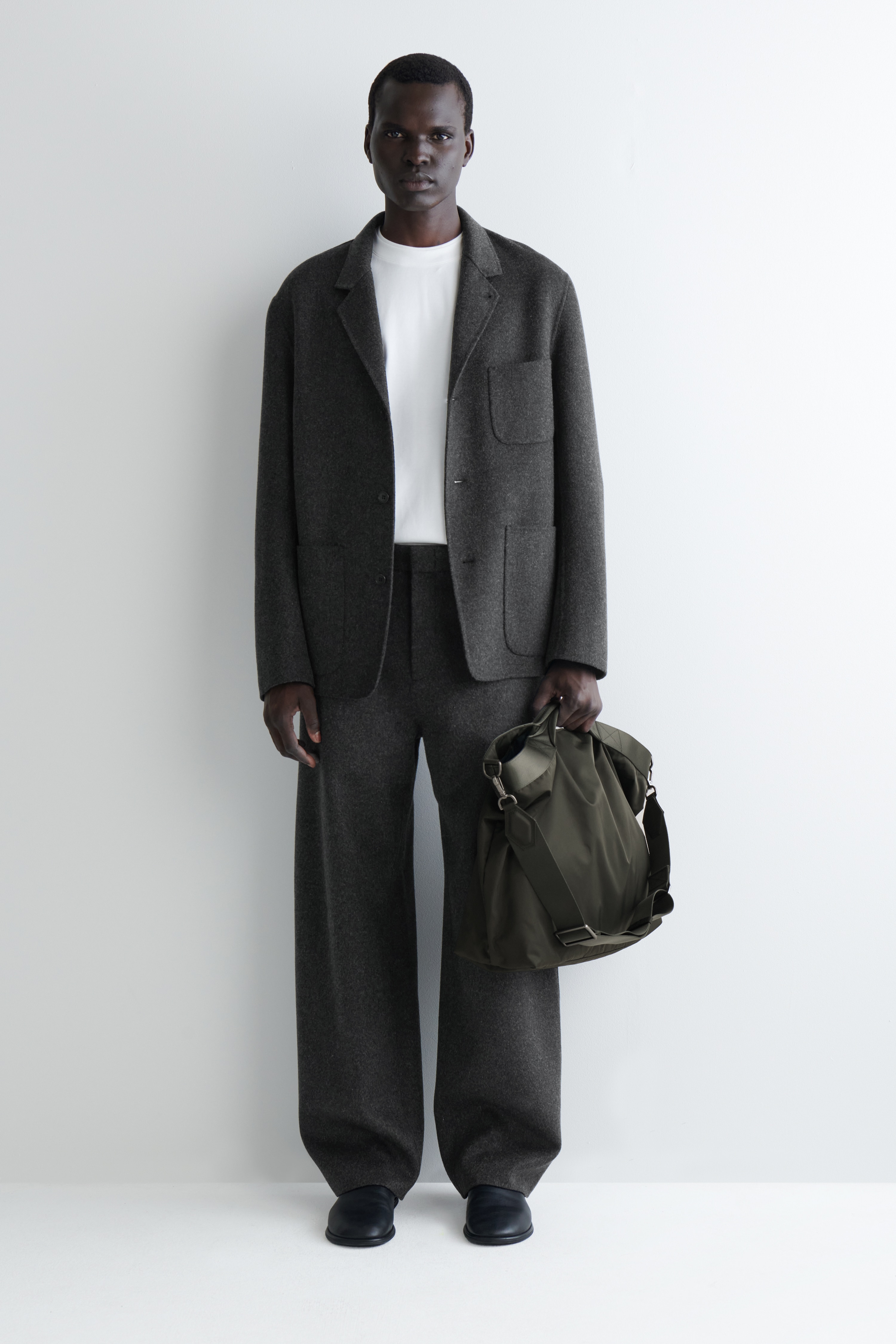 ΤΣΑΝΤΑ ΜΕΣΣΕΝΤΖΕΡ PURSUIT - ΝΑΪΛΟΝ - ΧΑΚΙ/Μαύρο