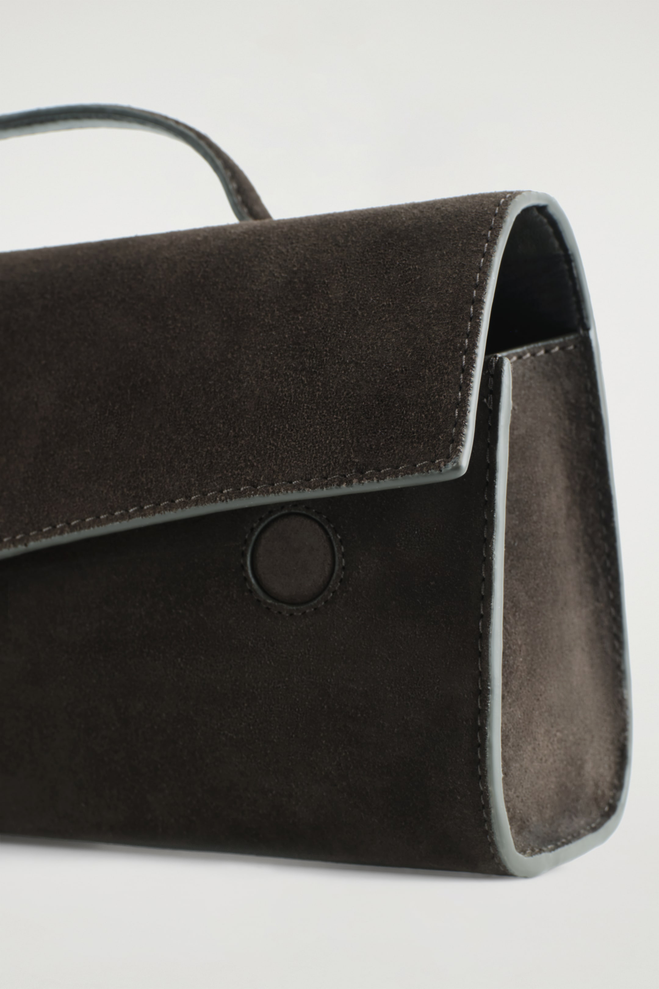 Visualizza immagine più grande: POCHETTE GALLERY IN PELLE SCAMOSCIATA - MARRONE SCURO - DONNA | H&M IT 5