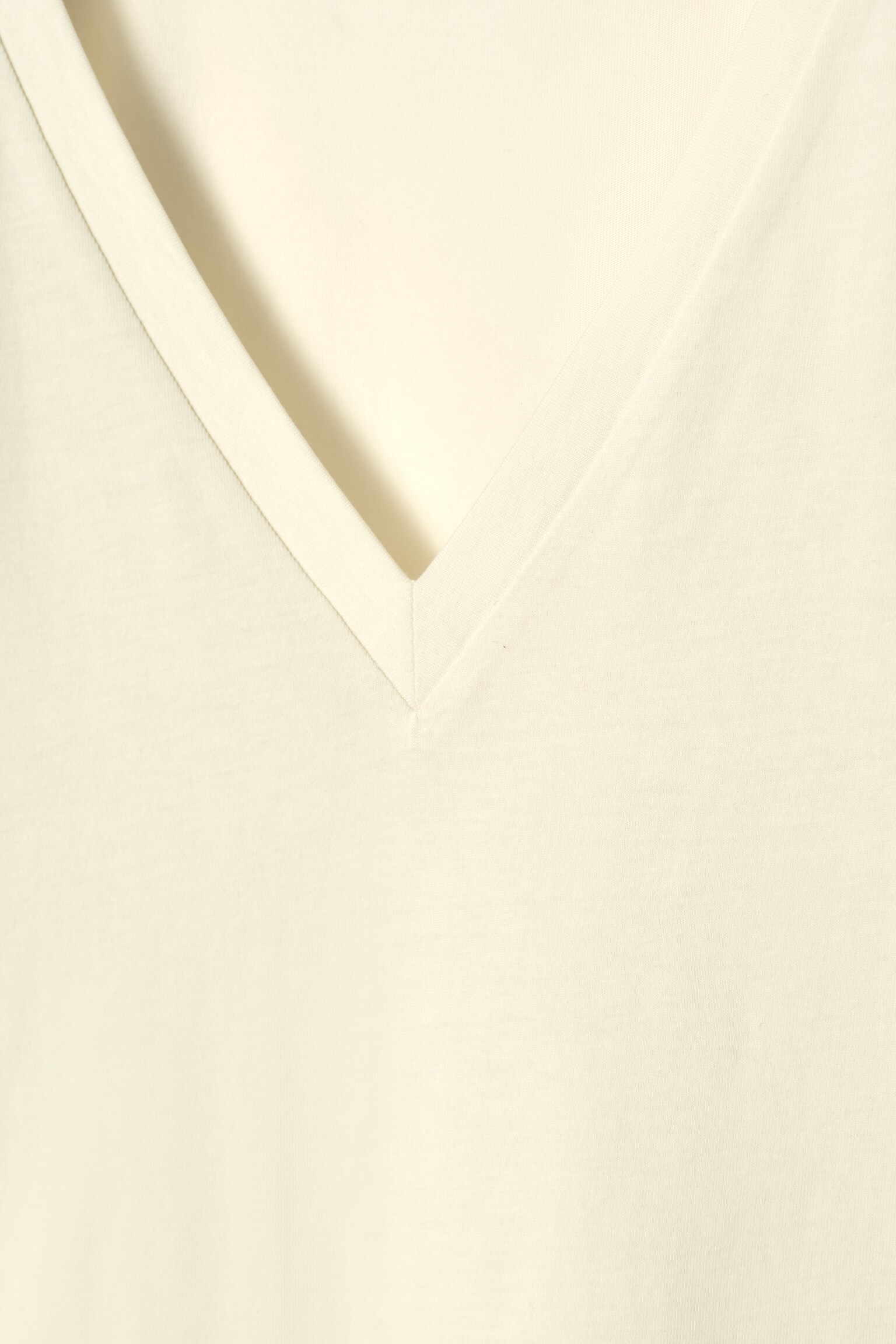 T-SHIRT À COL EN V EN COTON - BEIGE CLAIR / NON TEINT/GRIS CHINÉ/BLANC / RAYURES/BLANC/NOIR/BLEU MARINE - 3