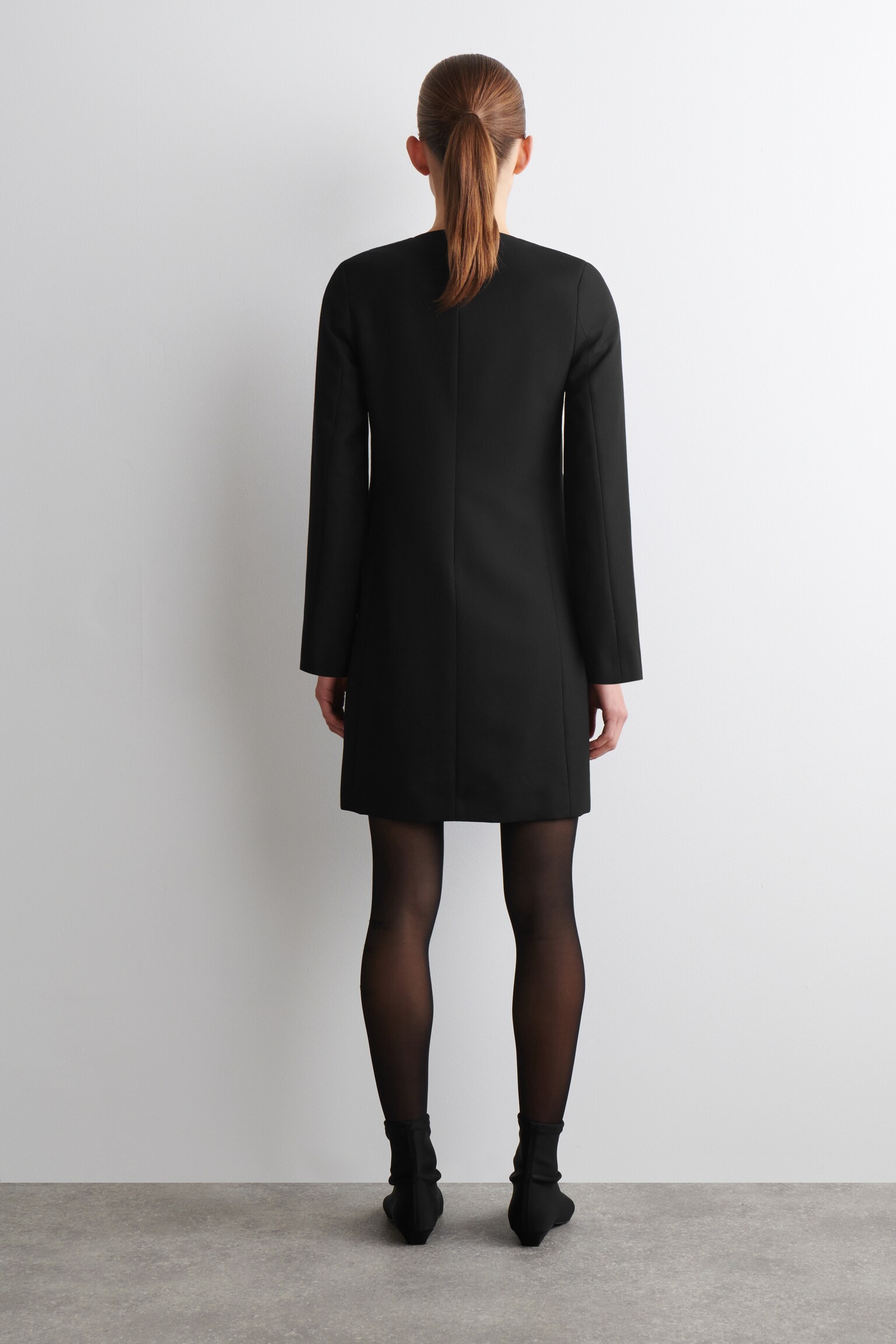 ELEGANTES MINIKLEID AUS WOLL-MIX - SCHWARZ - 5