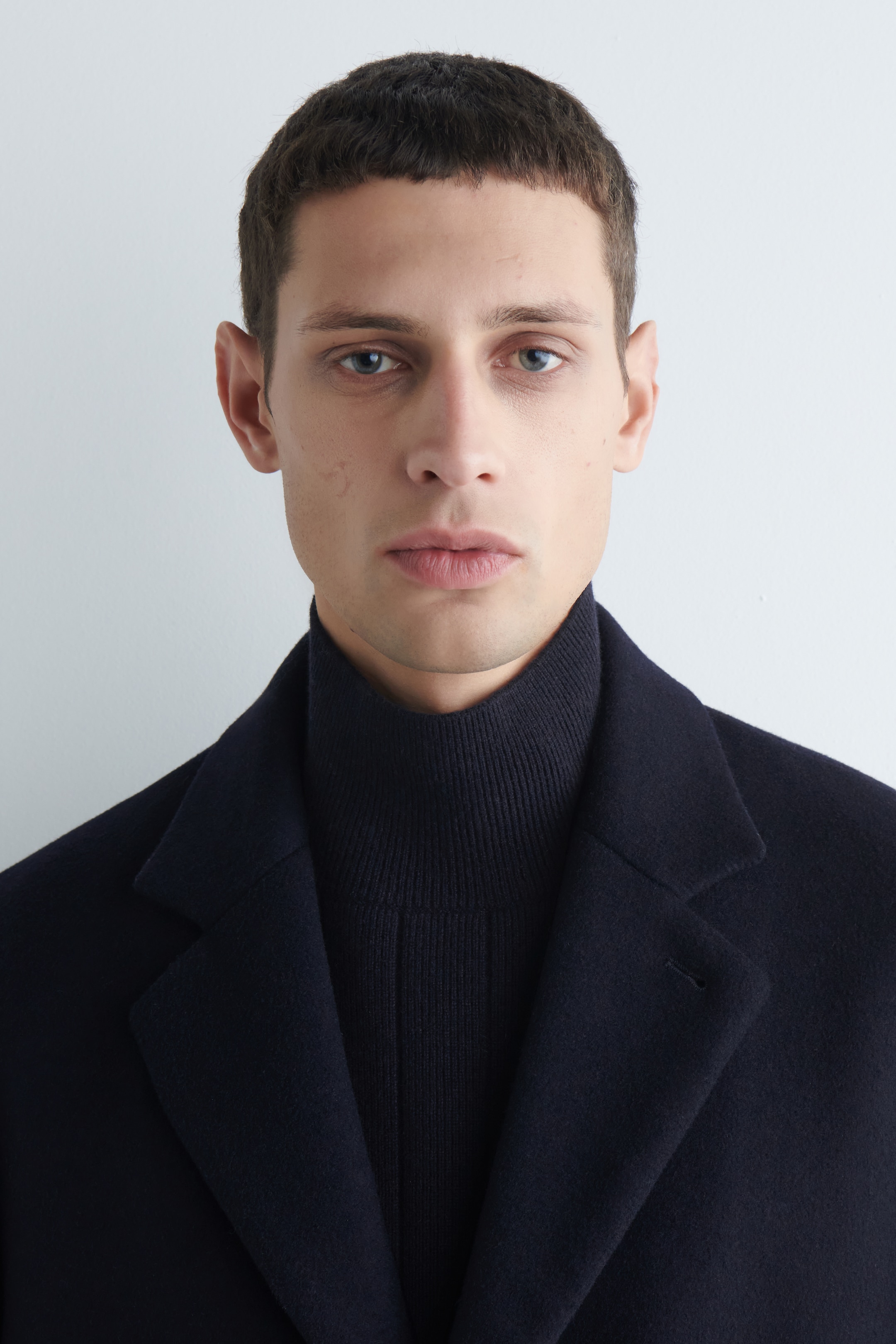 Ver imagem maior: Colete de lã de iaque com gola alta em malha - AZUL-MARINHO - HOMEM | H&M PT 1