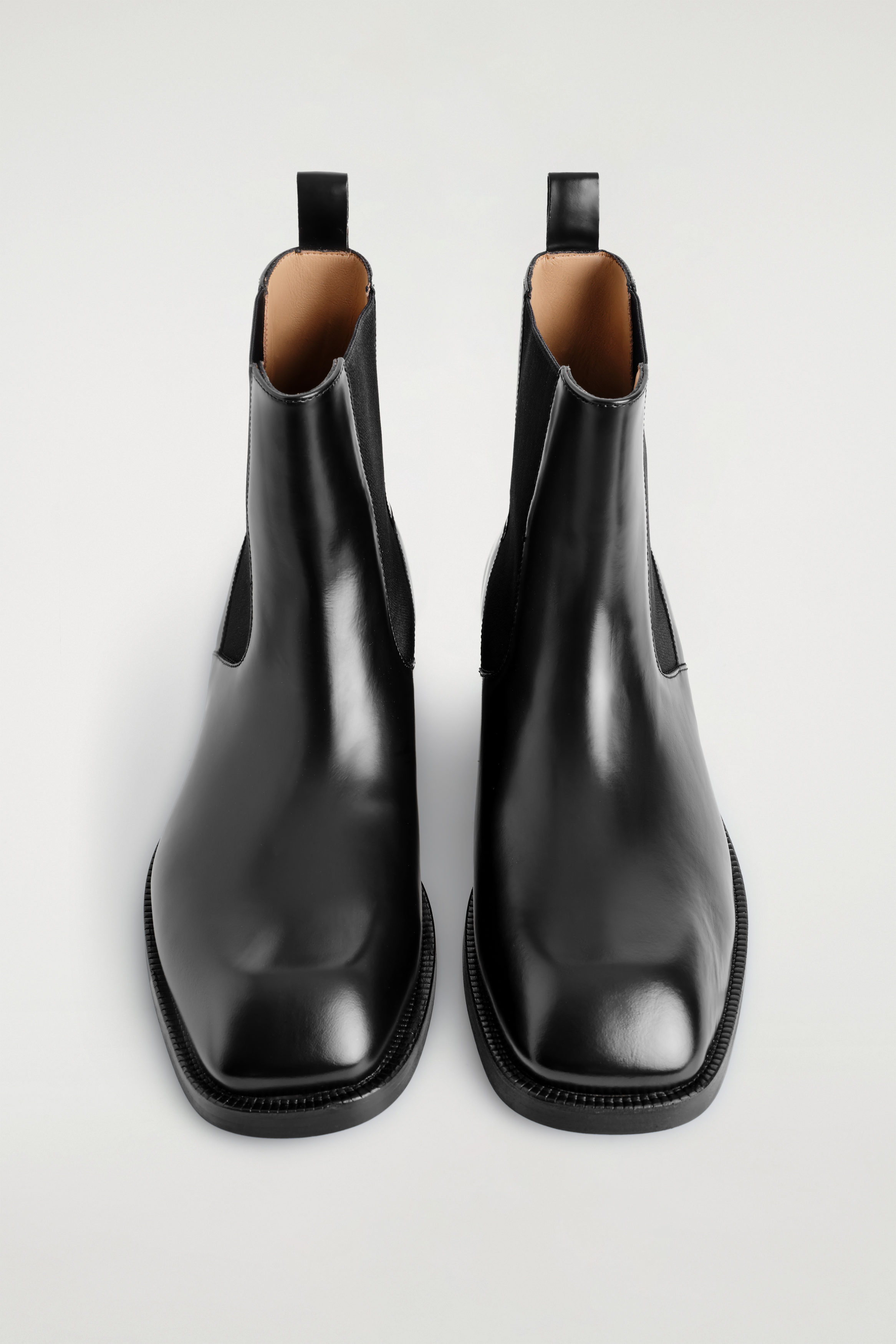 SQUARE-TOE LEATHER CHELSEA BOOTS - BLACK | COS