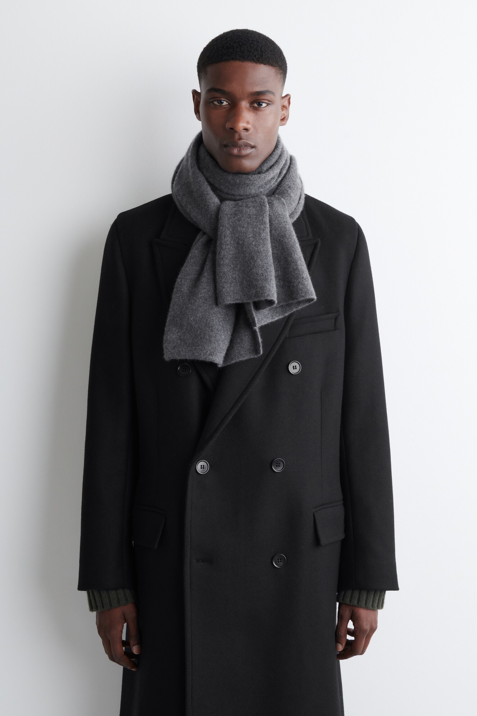 ÉCHARPE EN CACHEMIRE - GRIS FONCÉ/VERT OLIVE/GRIS FONCÉ/NOIR - 3