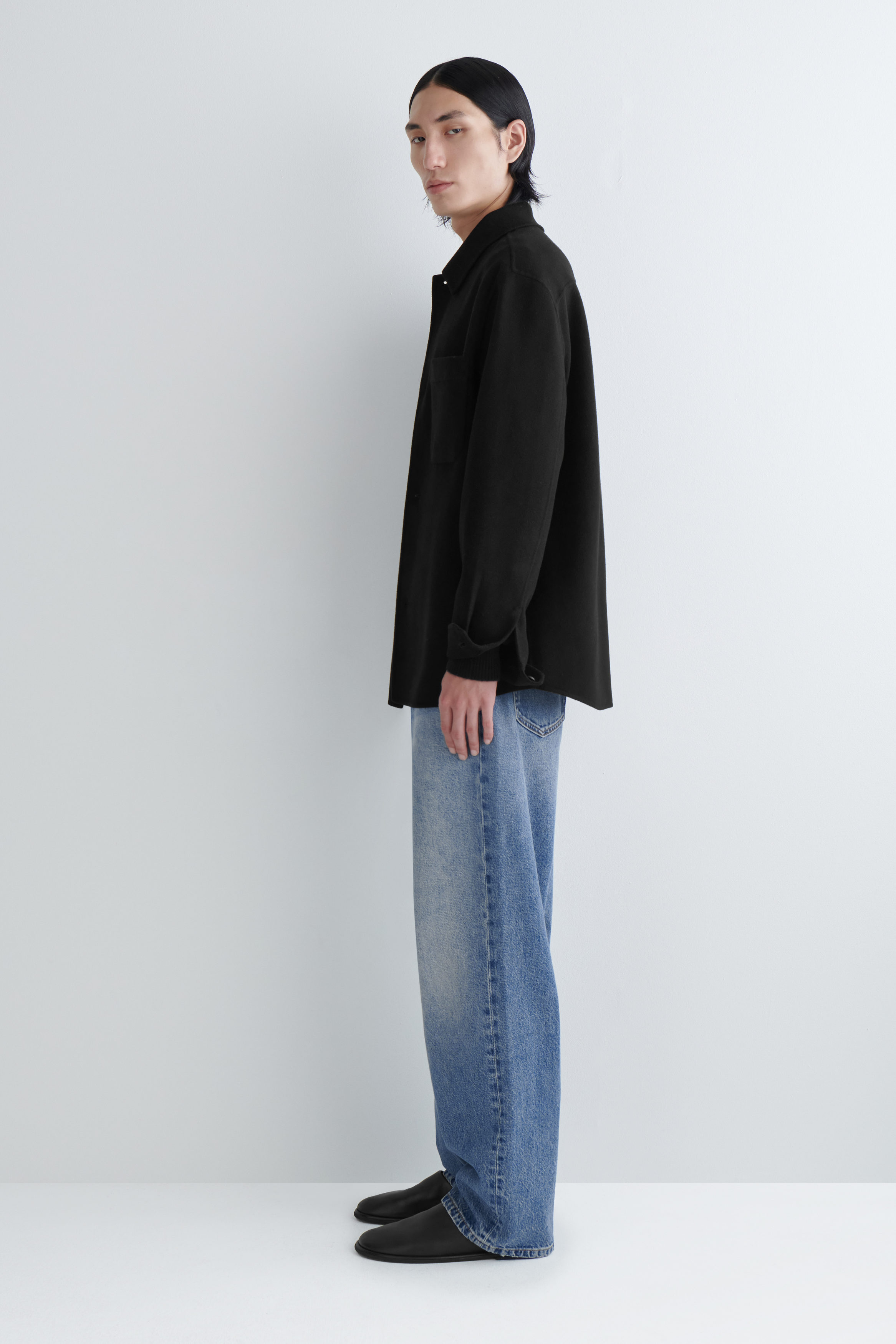 DOUBLE-FACED WOOL OVERSHIRT - BLACK | COS CH