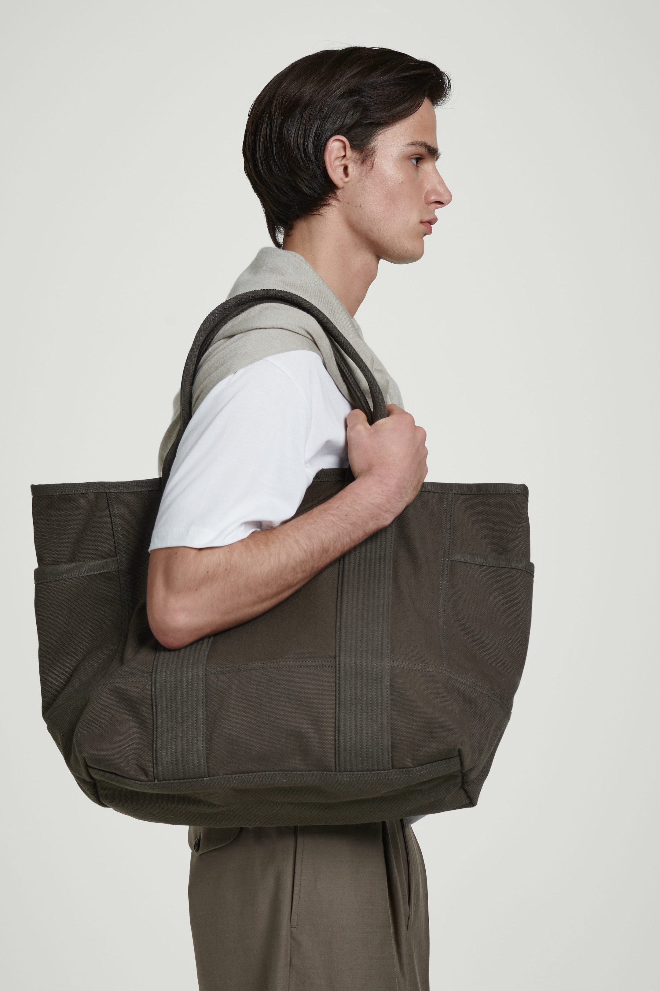 OVERSIZED TOTE BAG - CANVAS