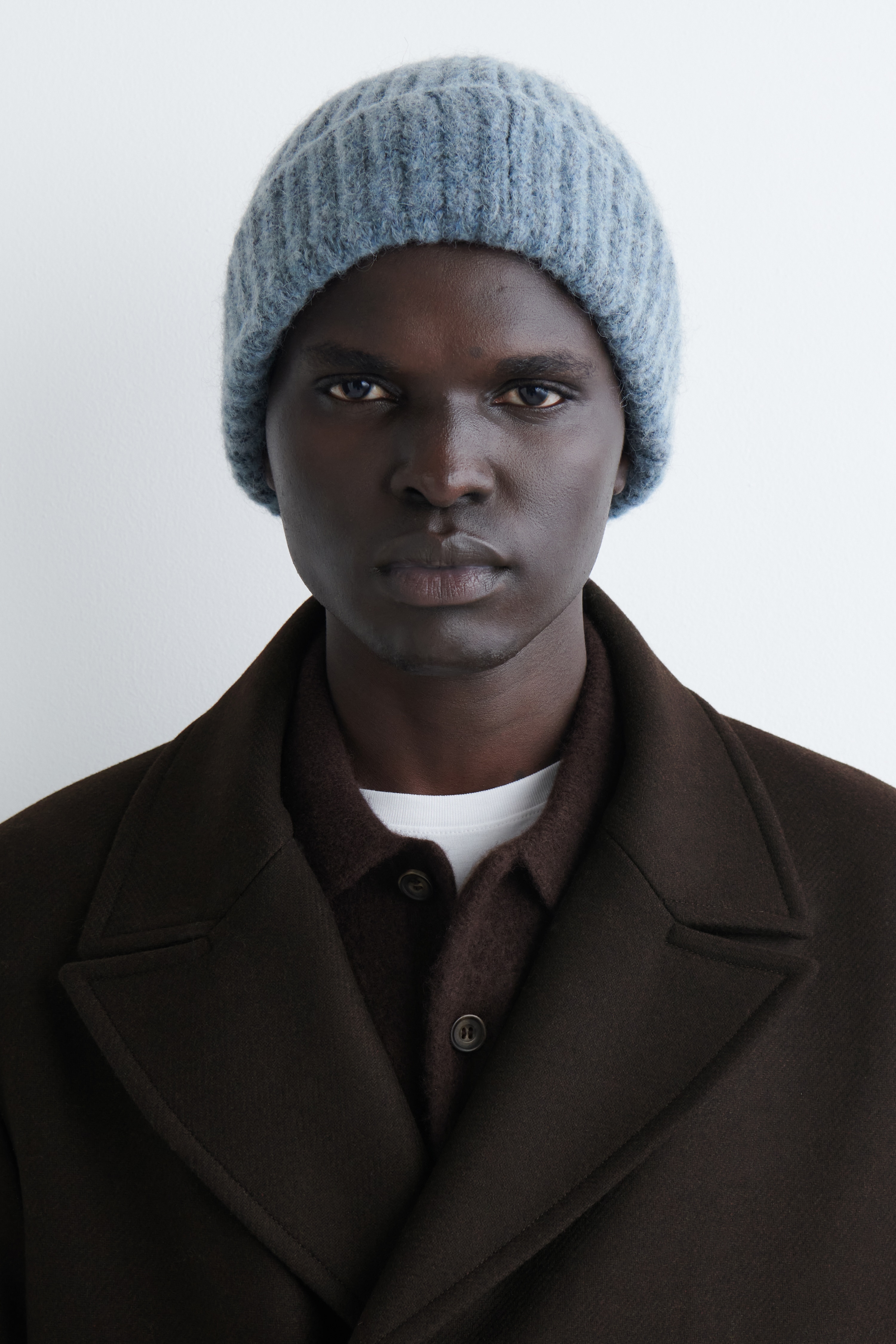 CZAPKA BEANIE Z WEŁNĄ ALPAKI - NIEBIESKI