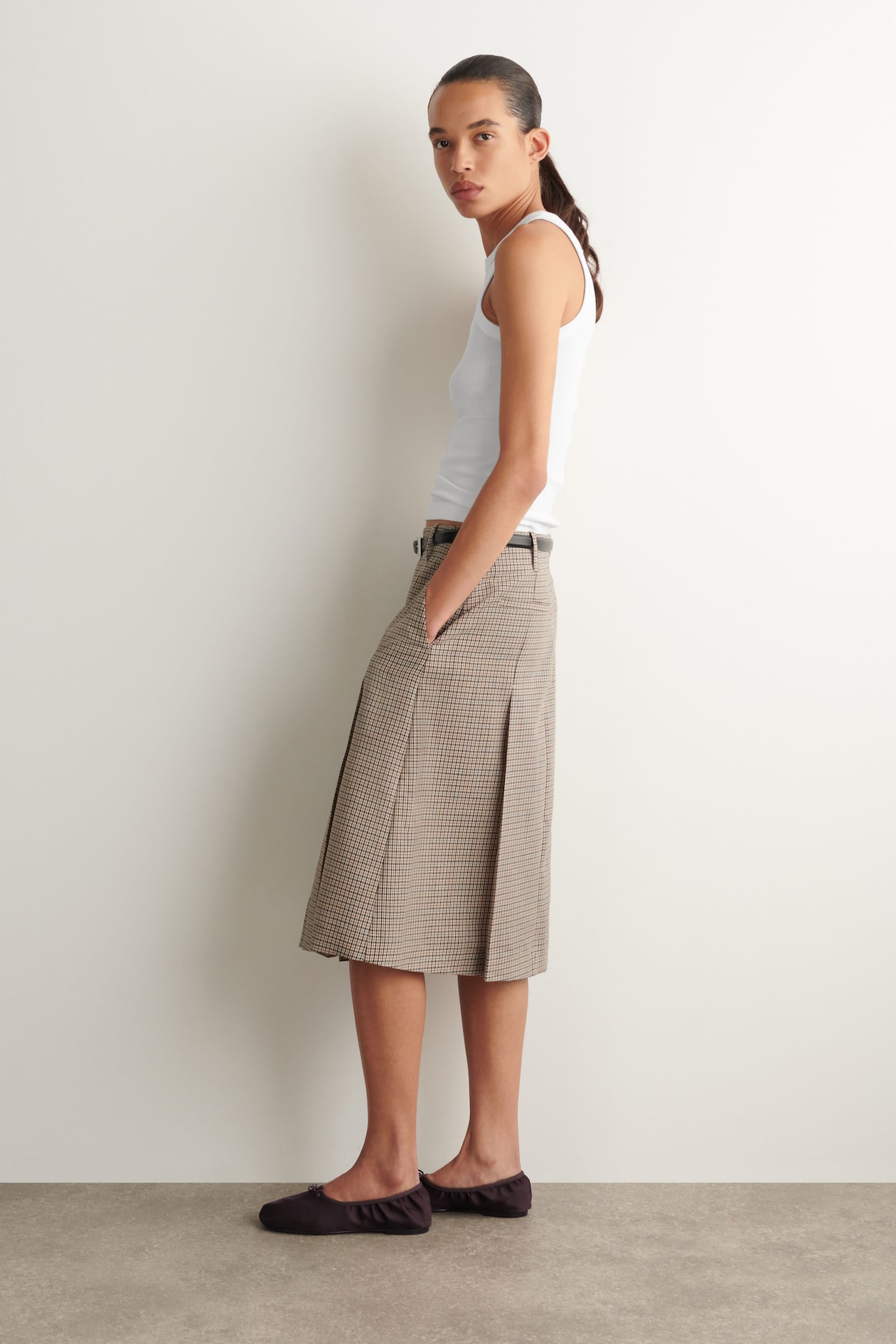 BOX-PLEAT WOOL MIDI SKIRT — BEIGE / CHECKED