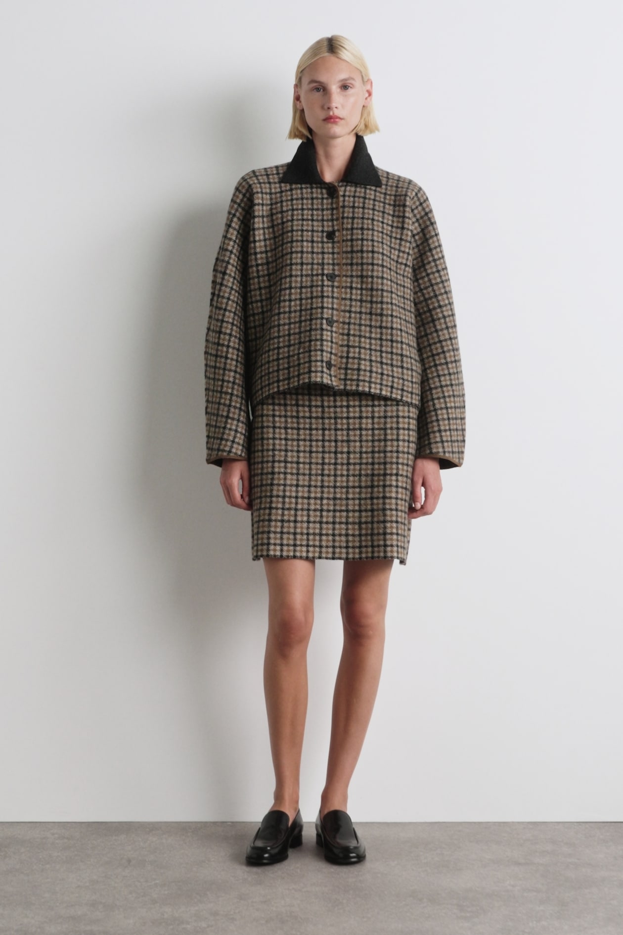 SCULPTED MERINO WOOL JACKET