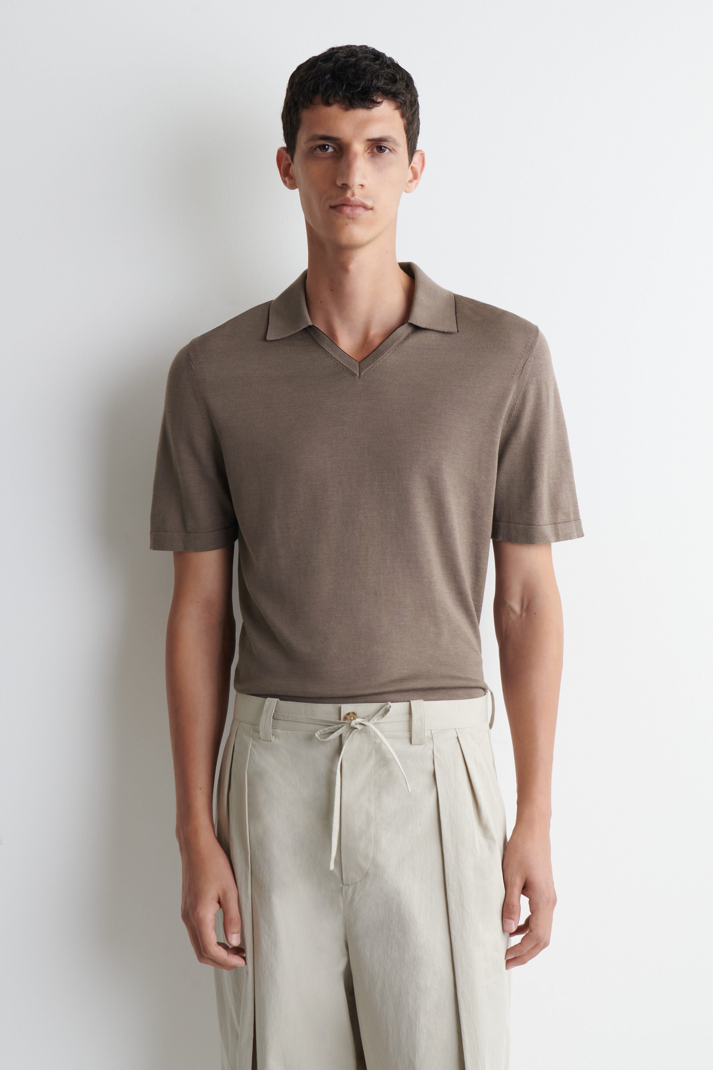 CONTRAST-TIPPED SILK-COTTON POLO SHIRT - BROWN | COS US