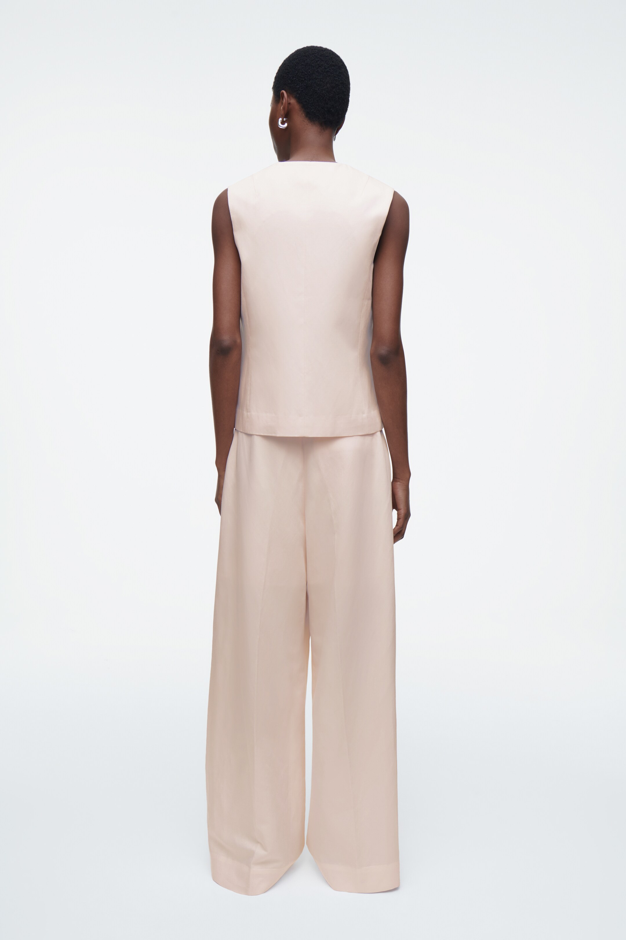 Ver imagem maior: CALÇAS LARGAS RELAXADAS EM MISTURA DE LINHO - ROSA CLARO - SENHORA | H&M PT 3