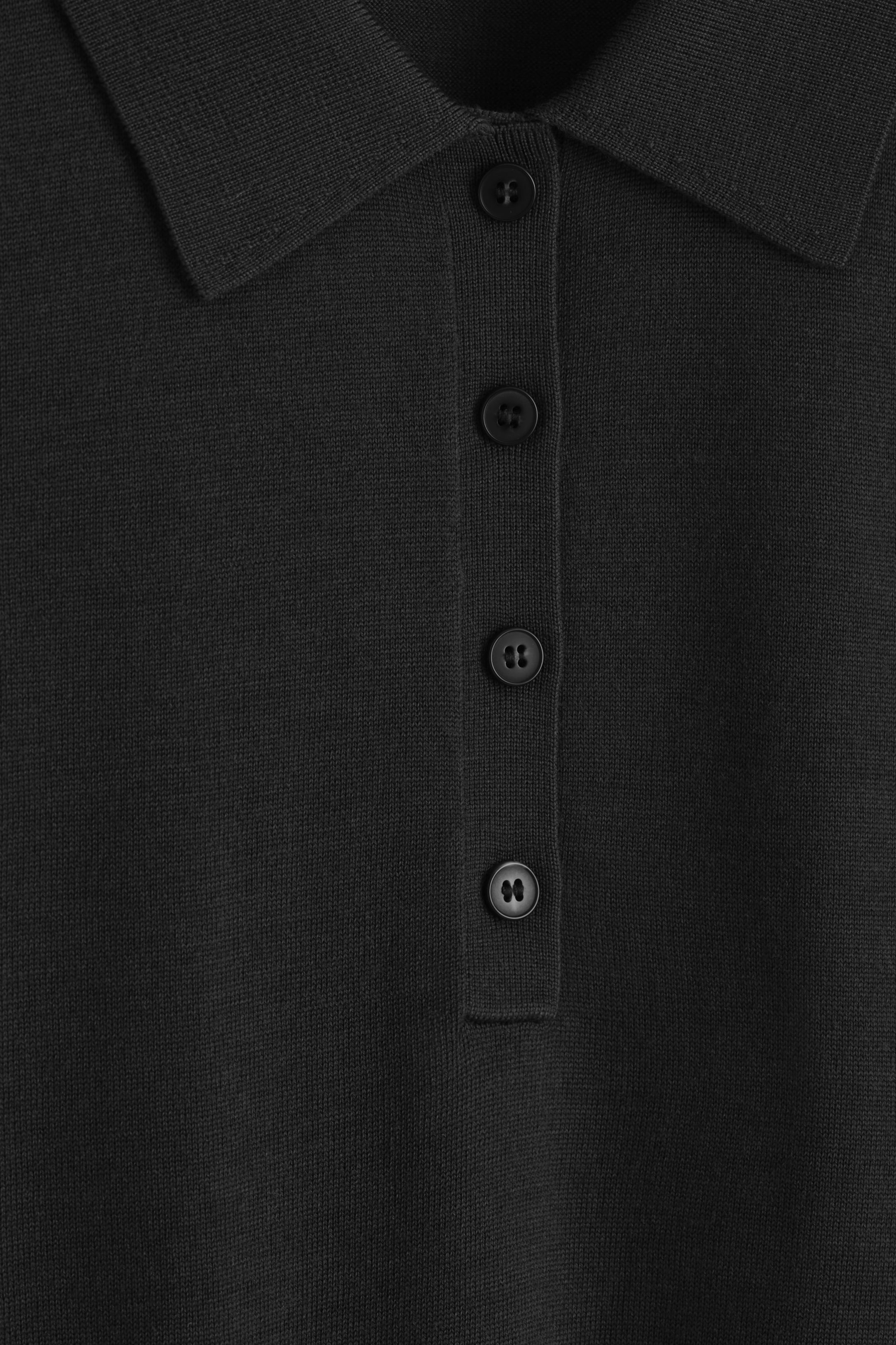 StillMedia/DescriptiveDetail