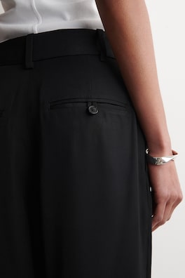 PLEATED TWILL BALLOON TROUSERS — BLACK 4