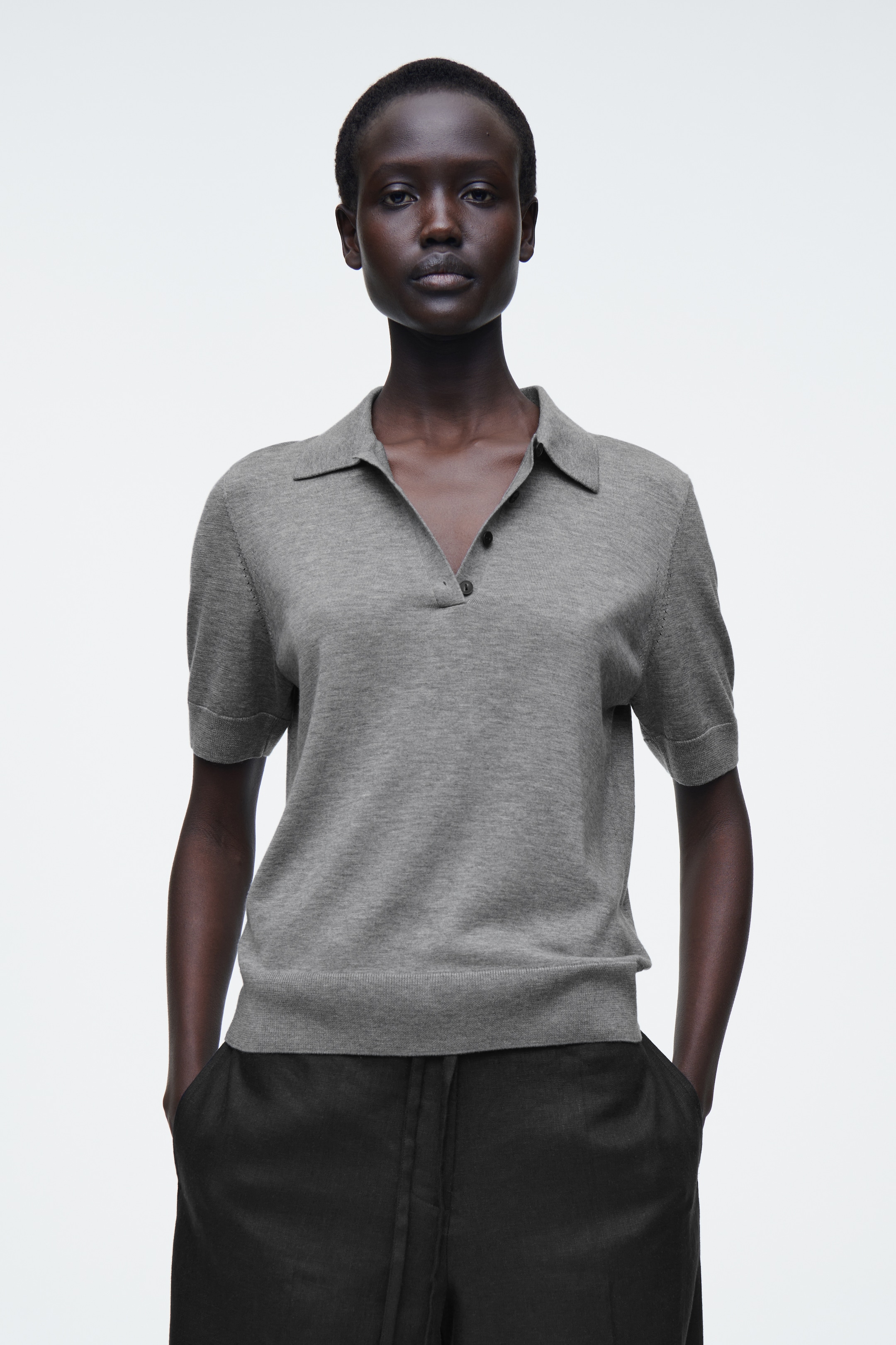Zobrazit větší obrázek: Polokošile z merino vlny - ŠEDÁ MÉLANŽ - ŽENY | H&M CZ 1