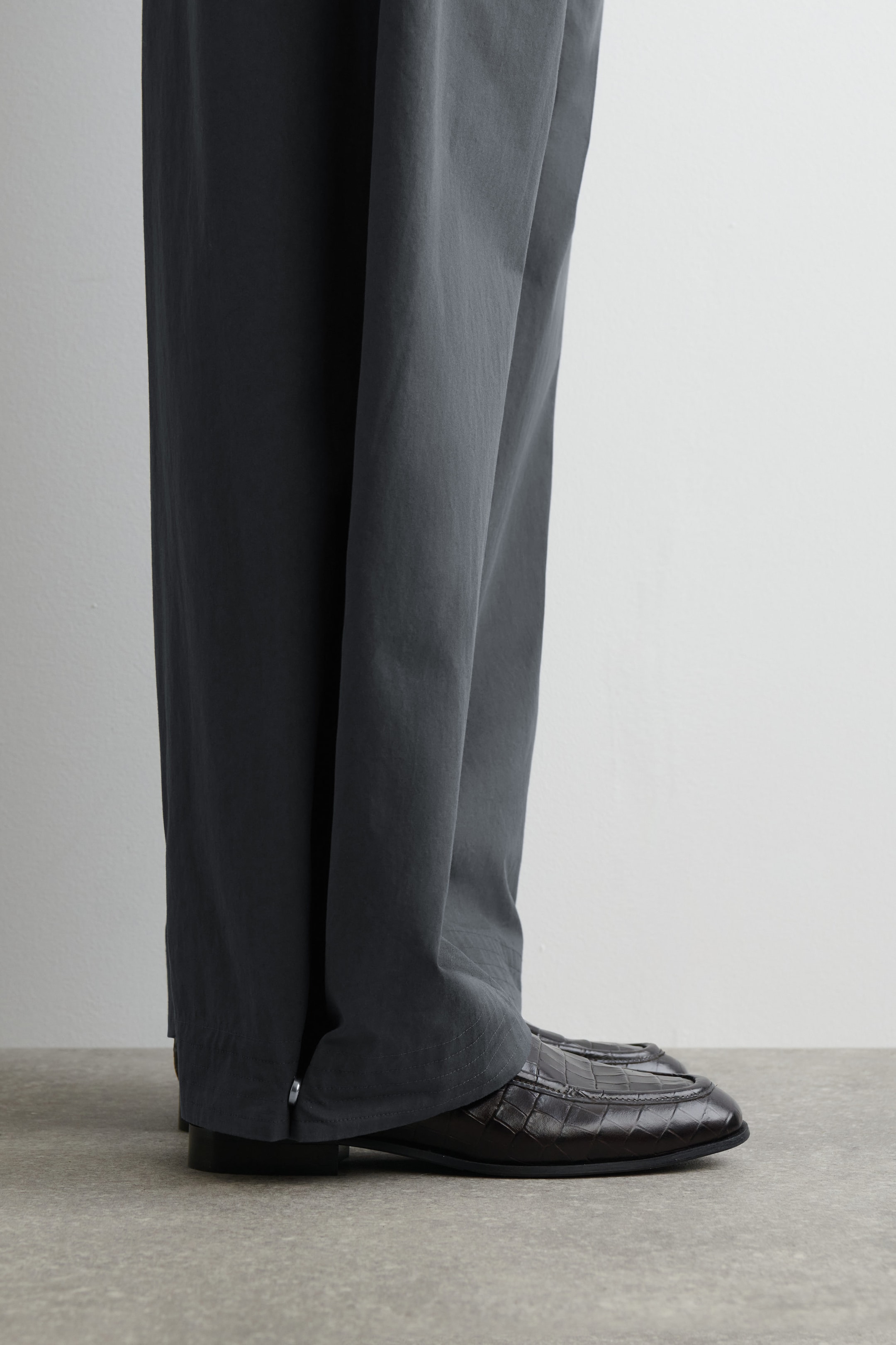 PIMA COTTON BARREL-LEG PANTS