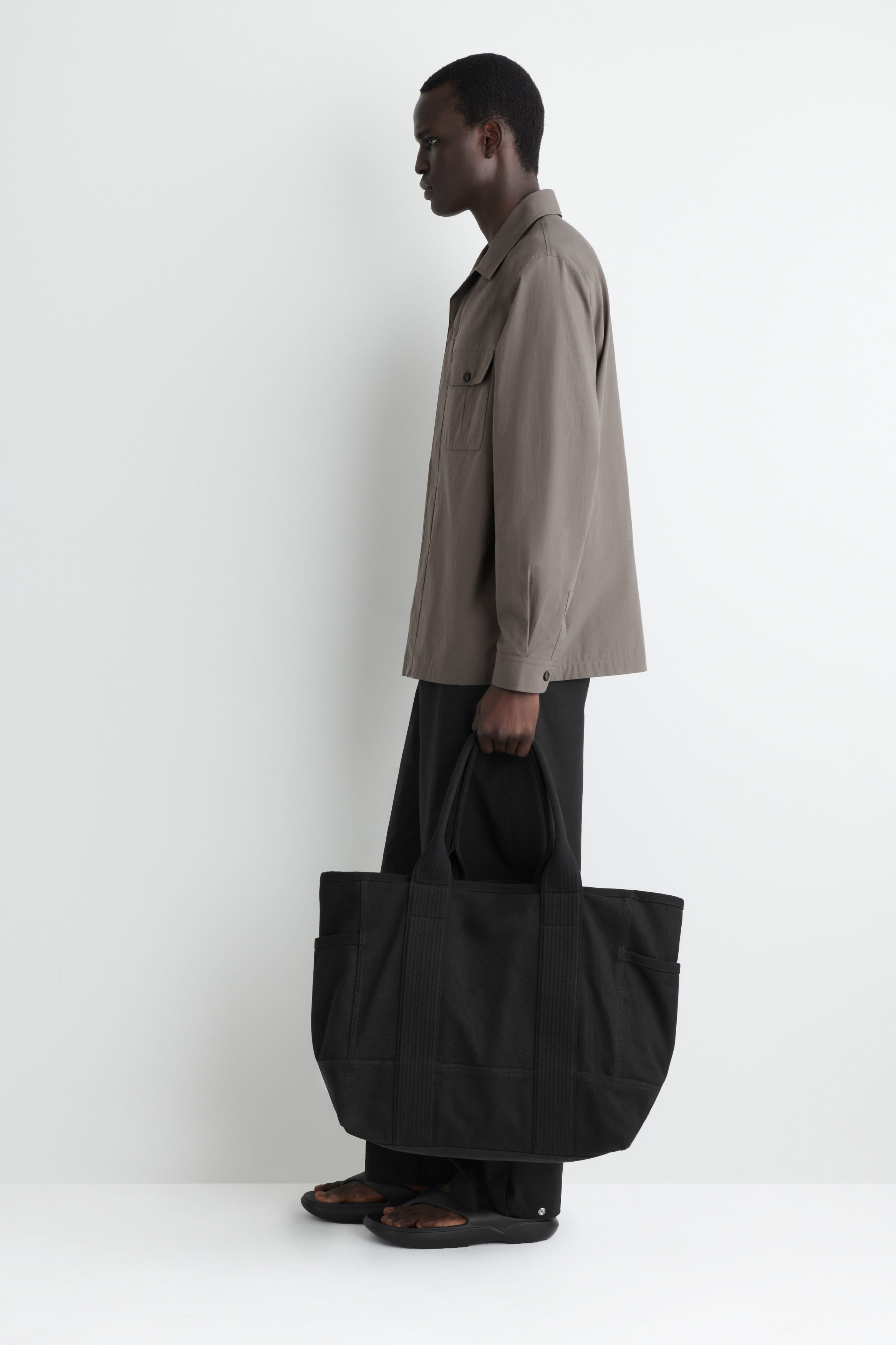 commons&sense man ISSUE23 RELAXED COTTON OVERSHIRT - DARK MOLE | COS
