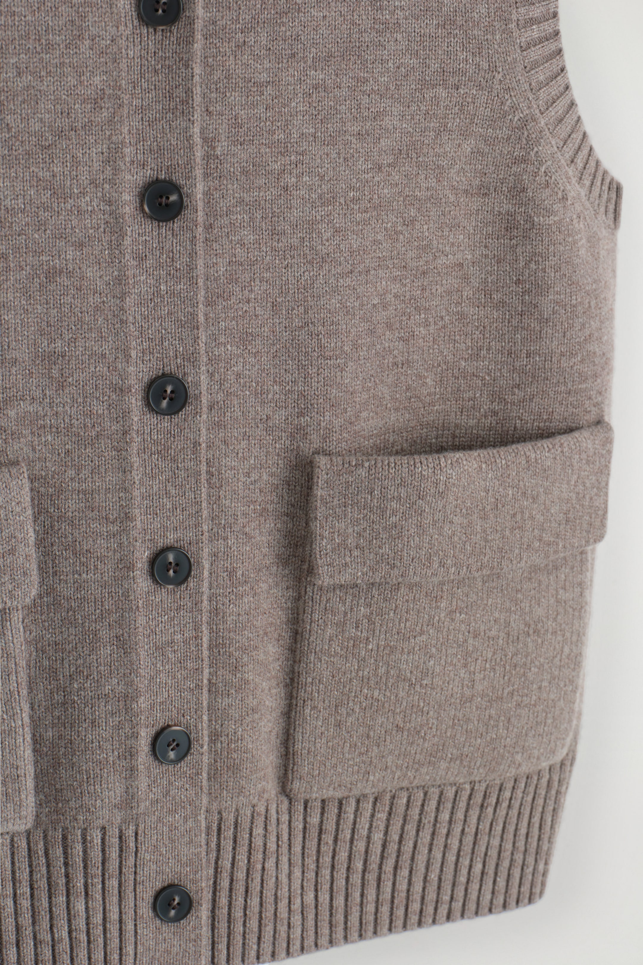 StillMedia/DescriptiveDetail