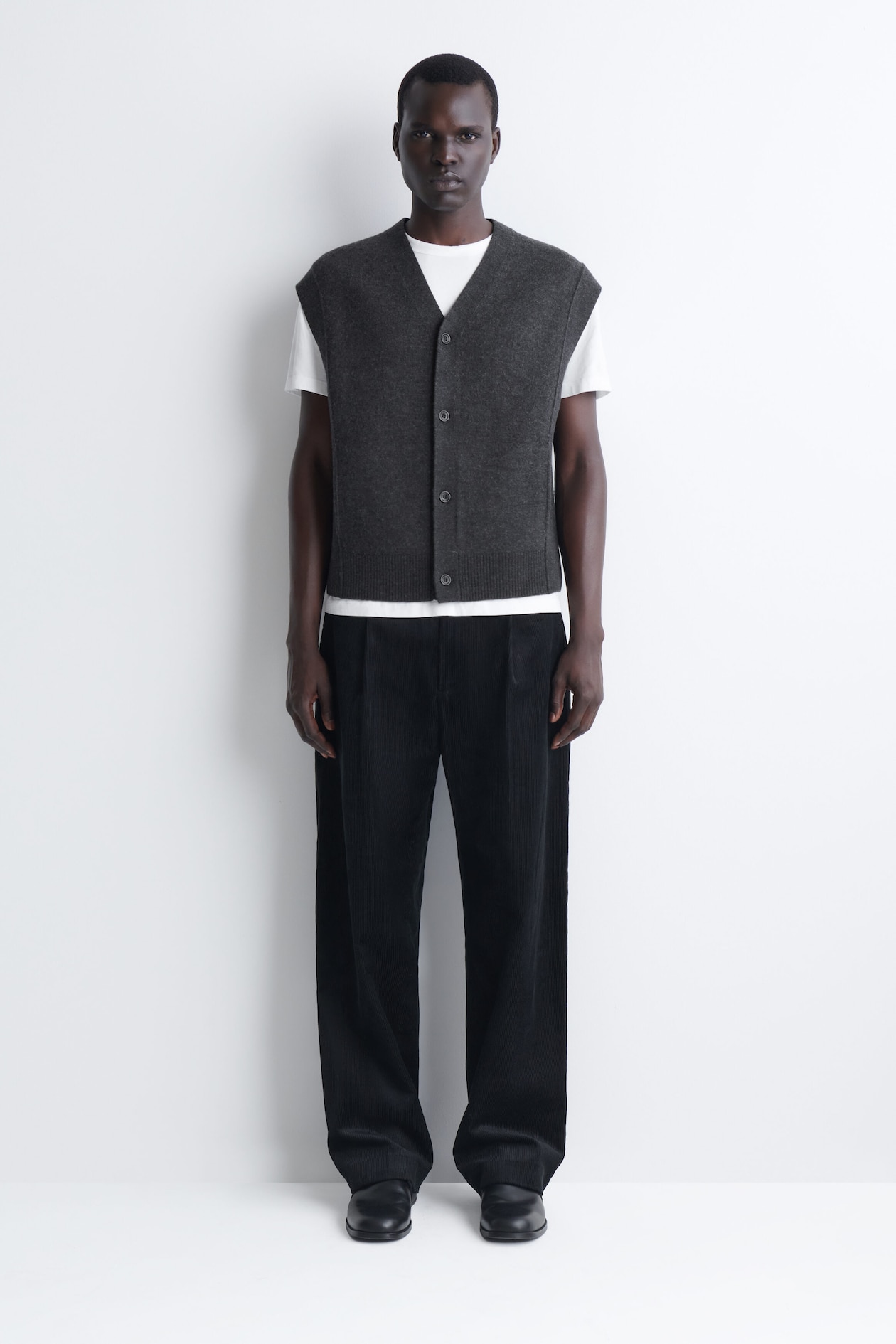 BUTTONED BOILED-WOOL VEST — CHARCOAL MÉLANGE