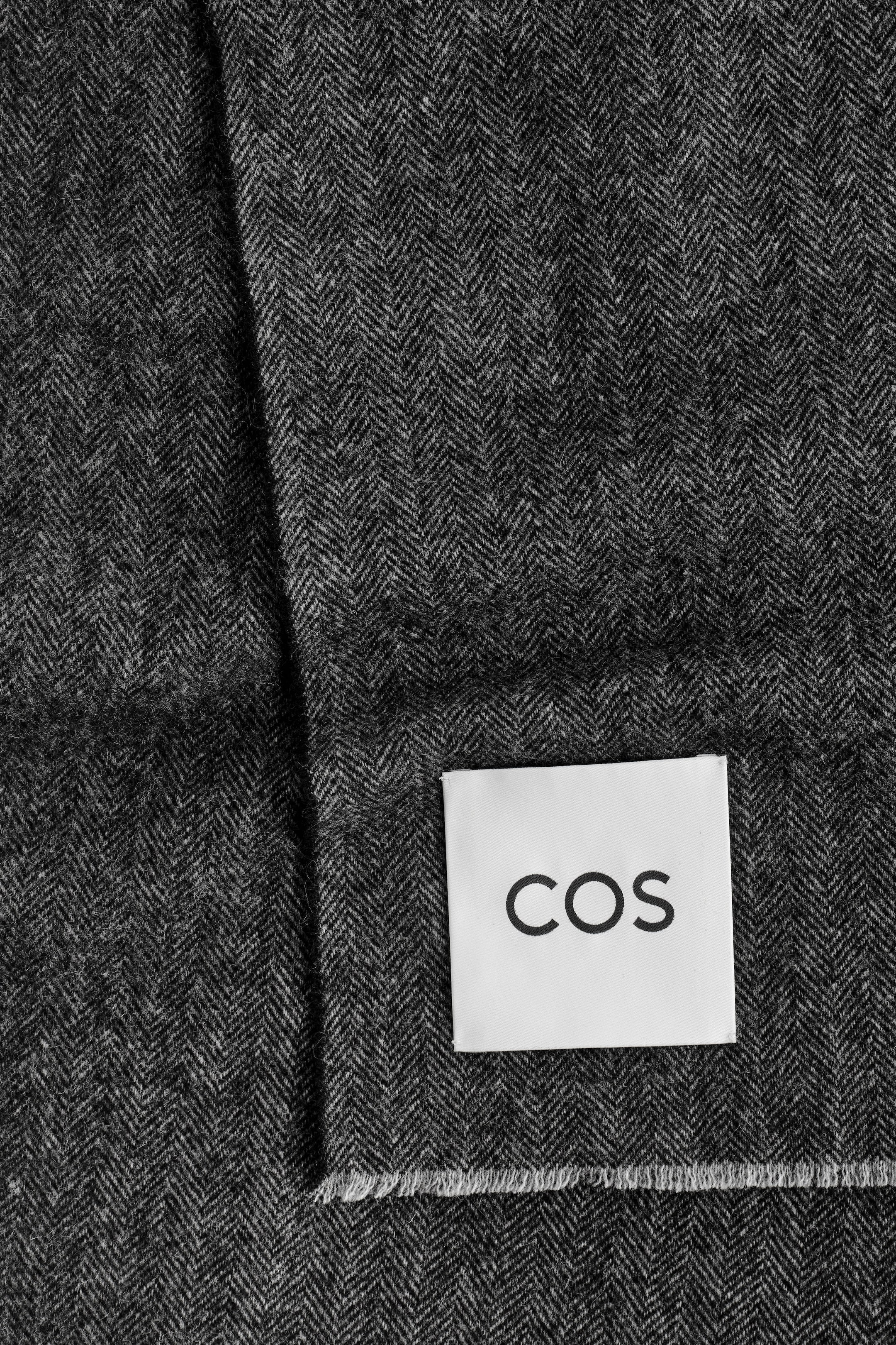 HERRINGBONE WOOL-CASHMERE SCARF