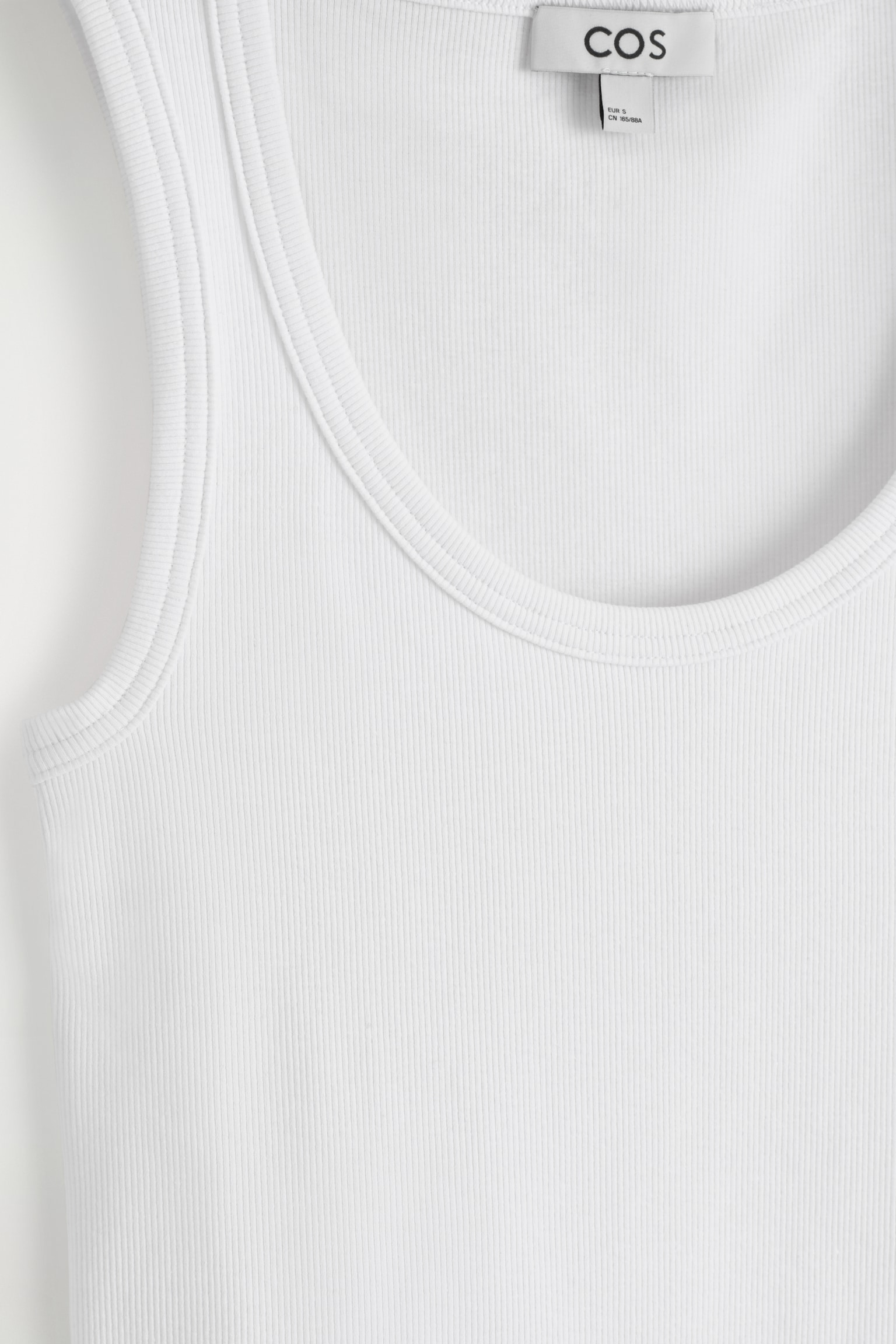 RIBBED SCOOP-NECK TANK TOP - WHITE/BLUE/RED - 4