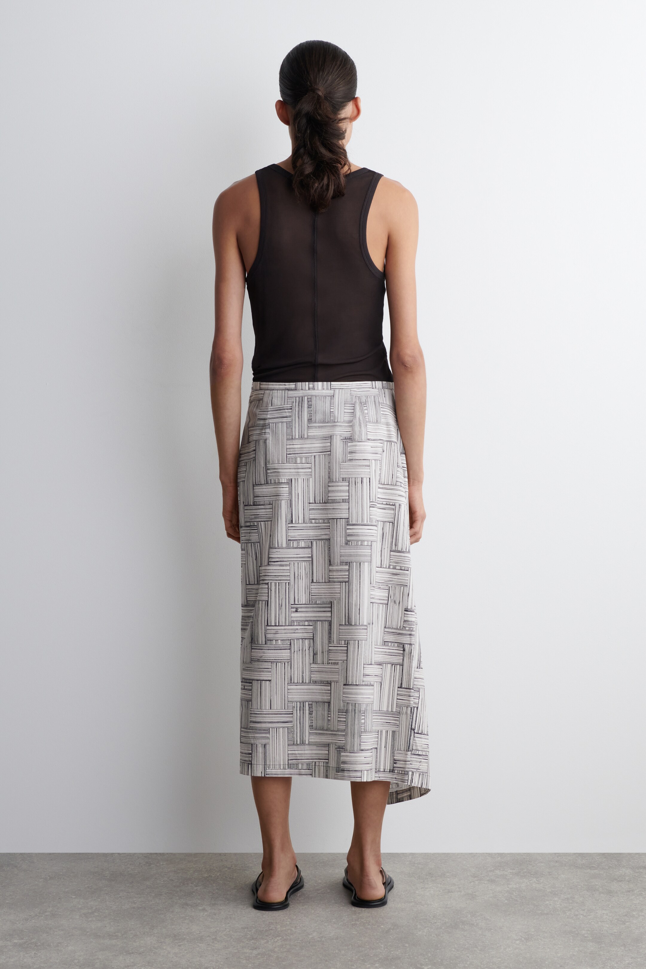 Ingrandisci l'immagine: PRINTED COTTON WRAP SKIRT - ECRU / NAVY / PRINTED - DONNA | H&M CH 4