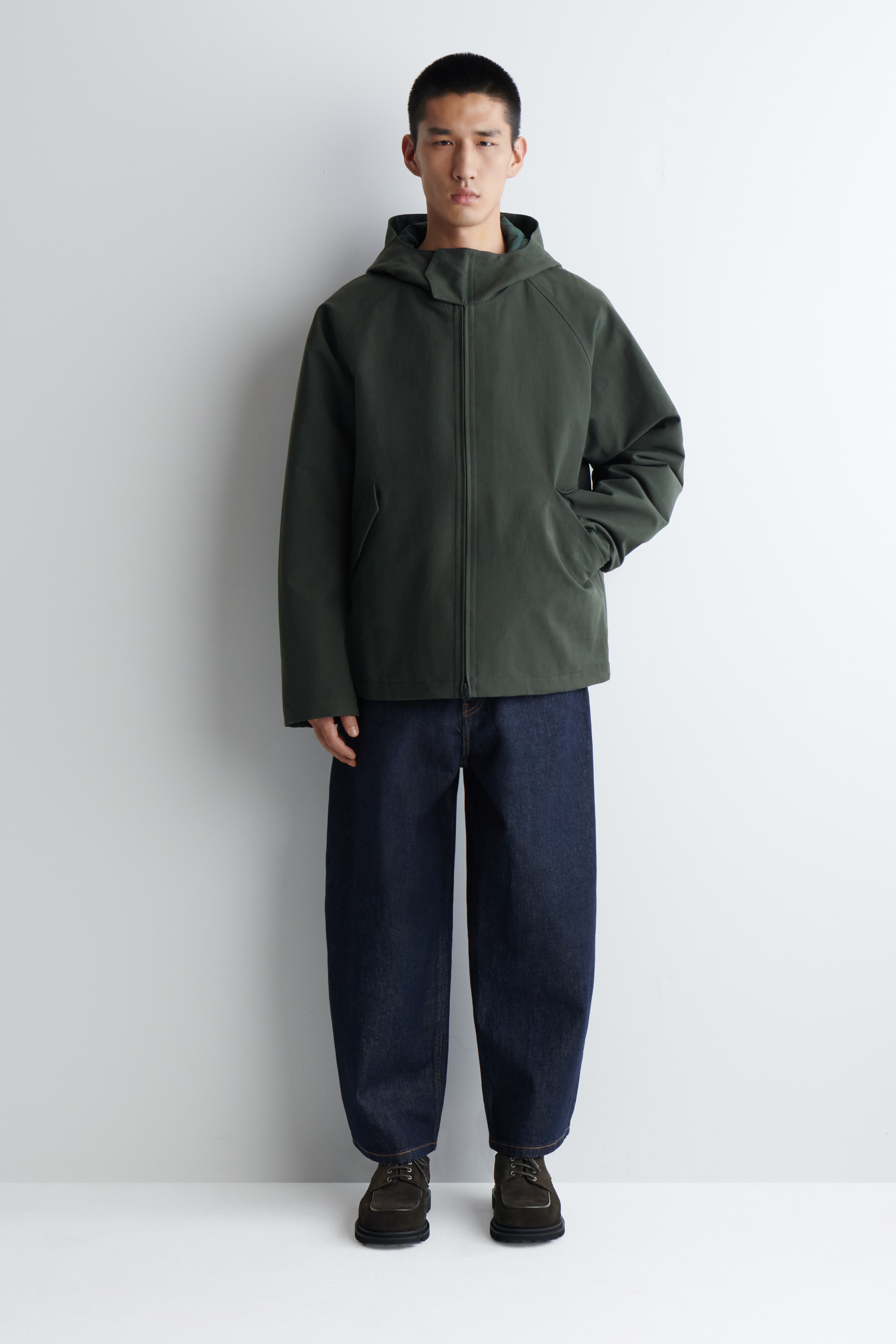 GIACCA CON CAPPUCCIO IN COTONE TECNICO - VERDE SCURO/MARRONE