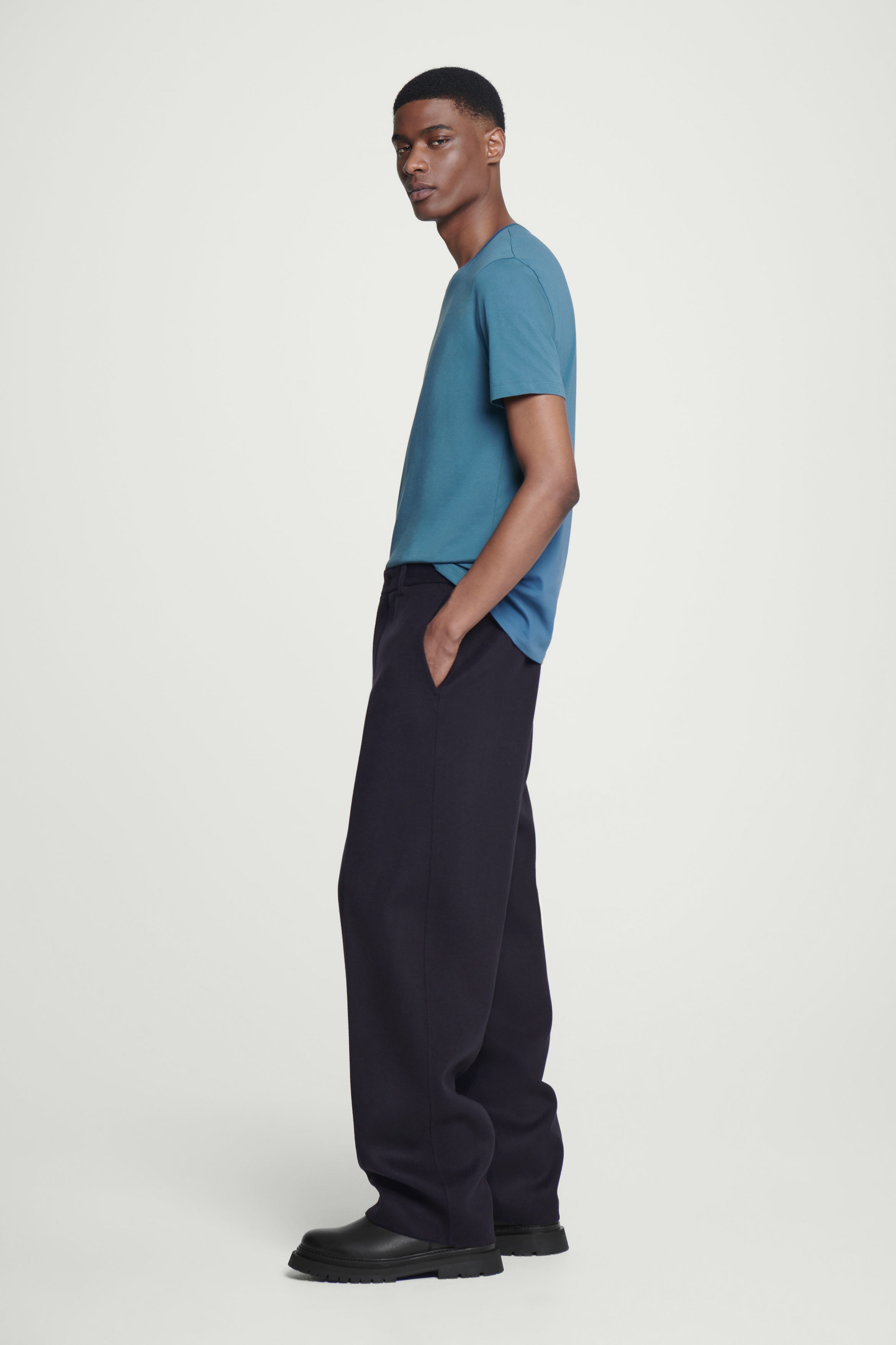 REGULAR COTTON T-SHIRT - BLUE | COS