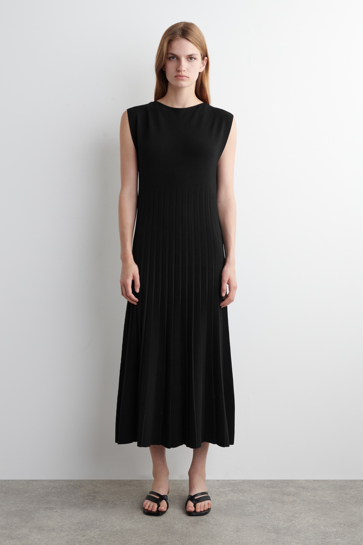 ABITO MAXI PLISSETTATO IN MAGLIA - NERO/VERDE