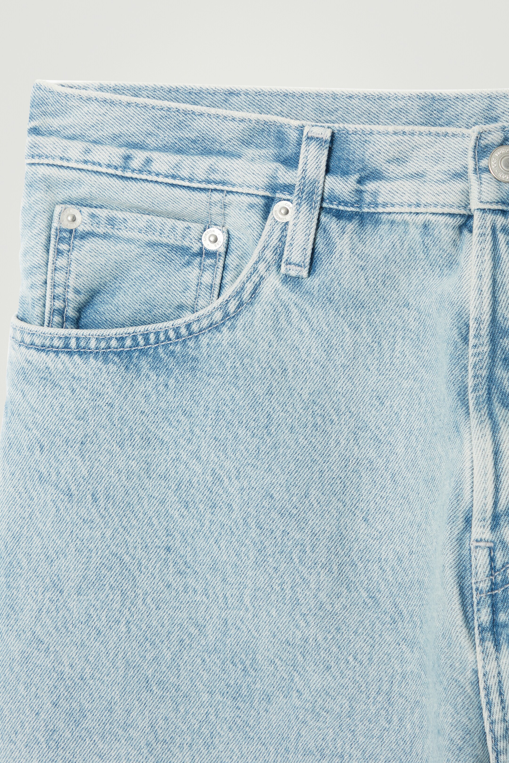 Ver imagen más grande: DOME - VAQUEROS STRAIGHT-LEG - AZUL CLARO - HOMBRE | H&M ES 2