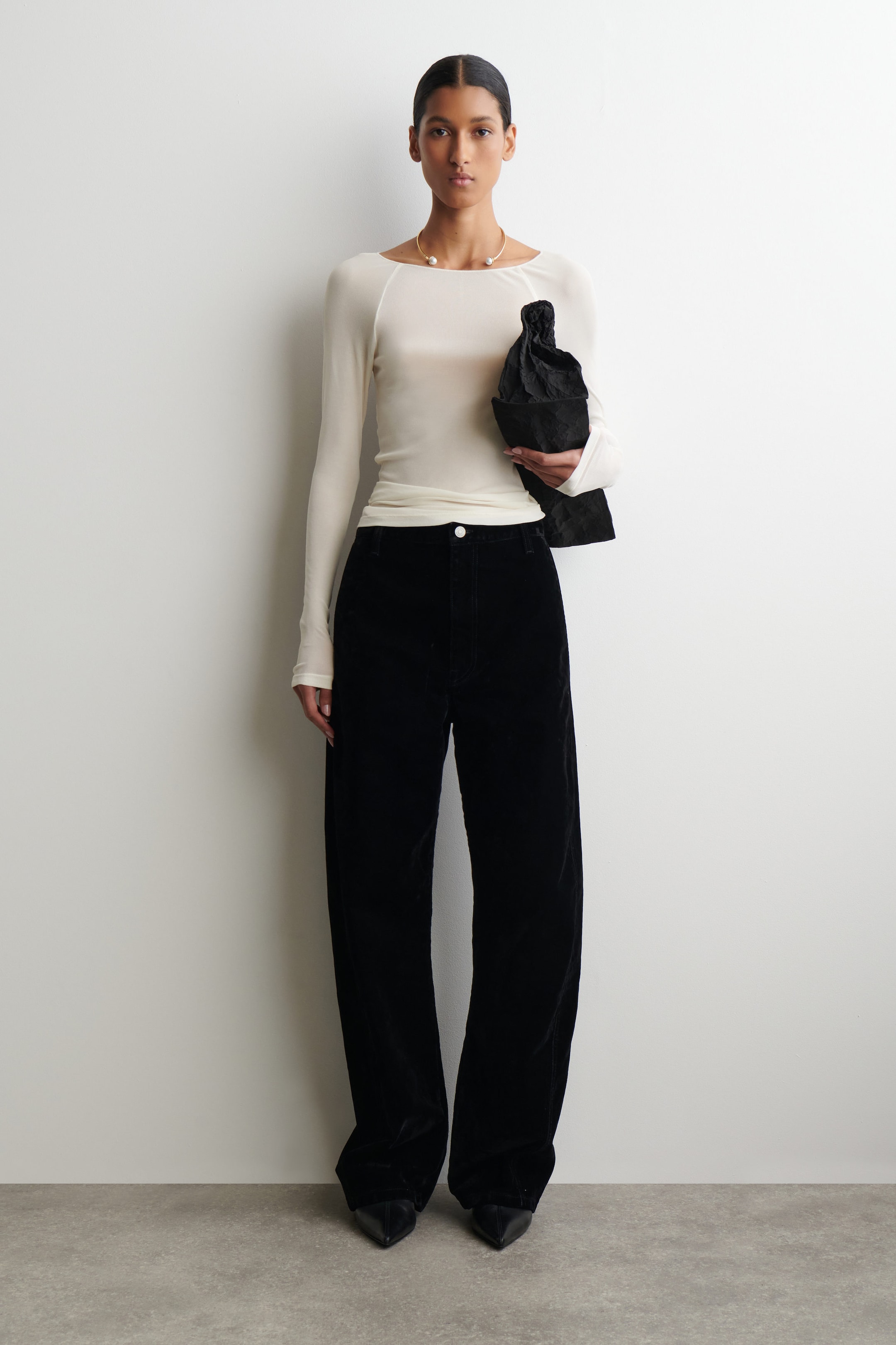 SILK LONG-SLEVELED TOP