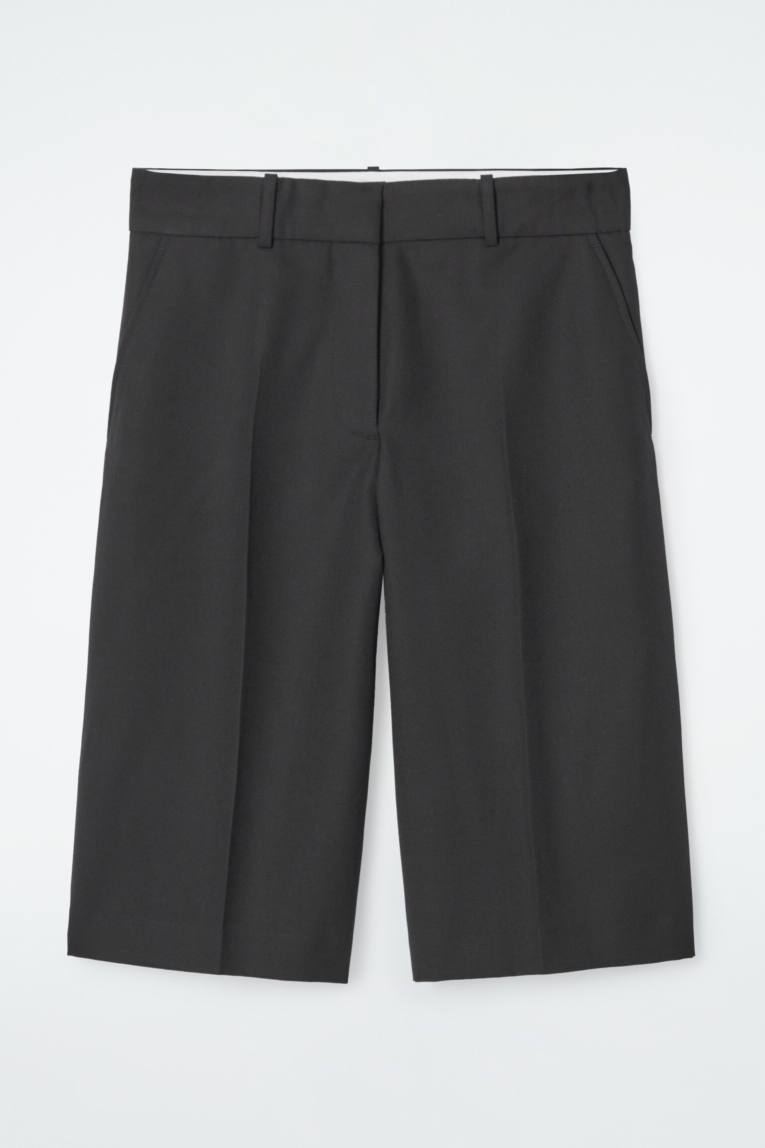 LONGLINE WOOL-BLEND TWILL SHORTS - BLACK/BEIGE