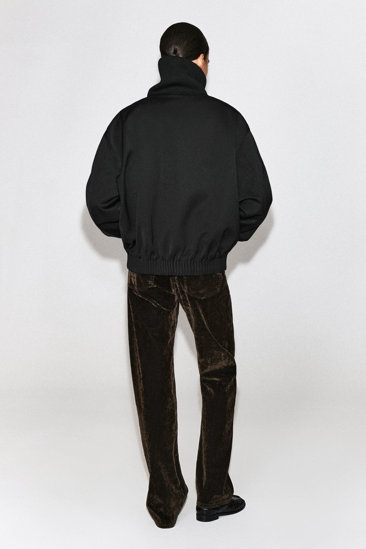 MOCK-NECK JACKET — BLACK