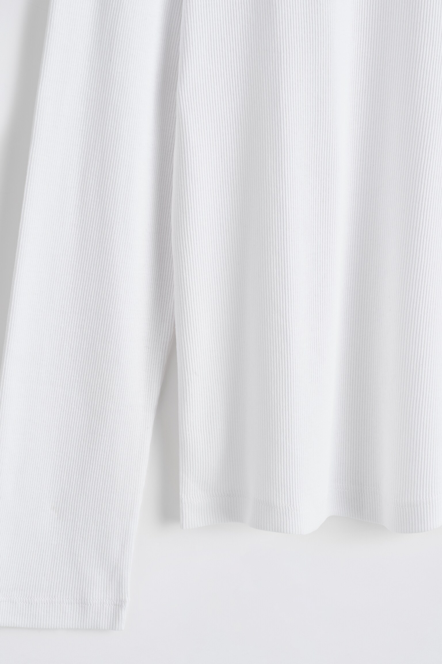 CAMISETA DE CANALÉ AJUSTADA DE MANGA LARGA - BLANCO/NEGRO - 7