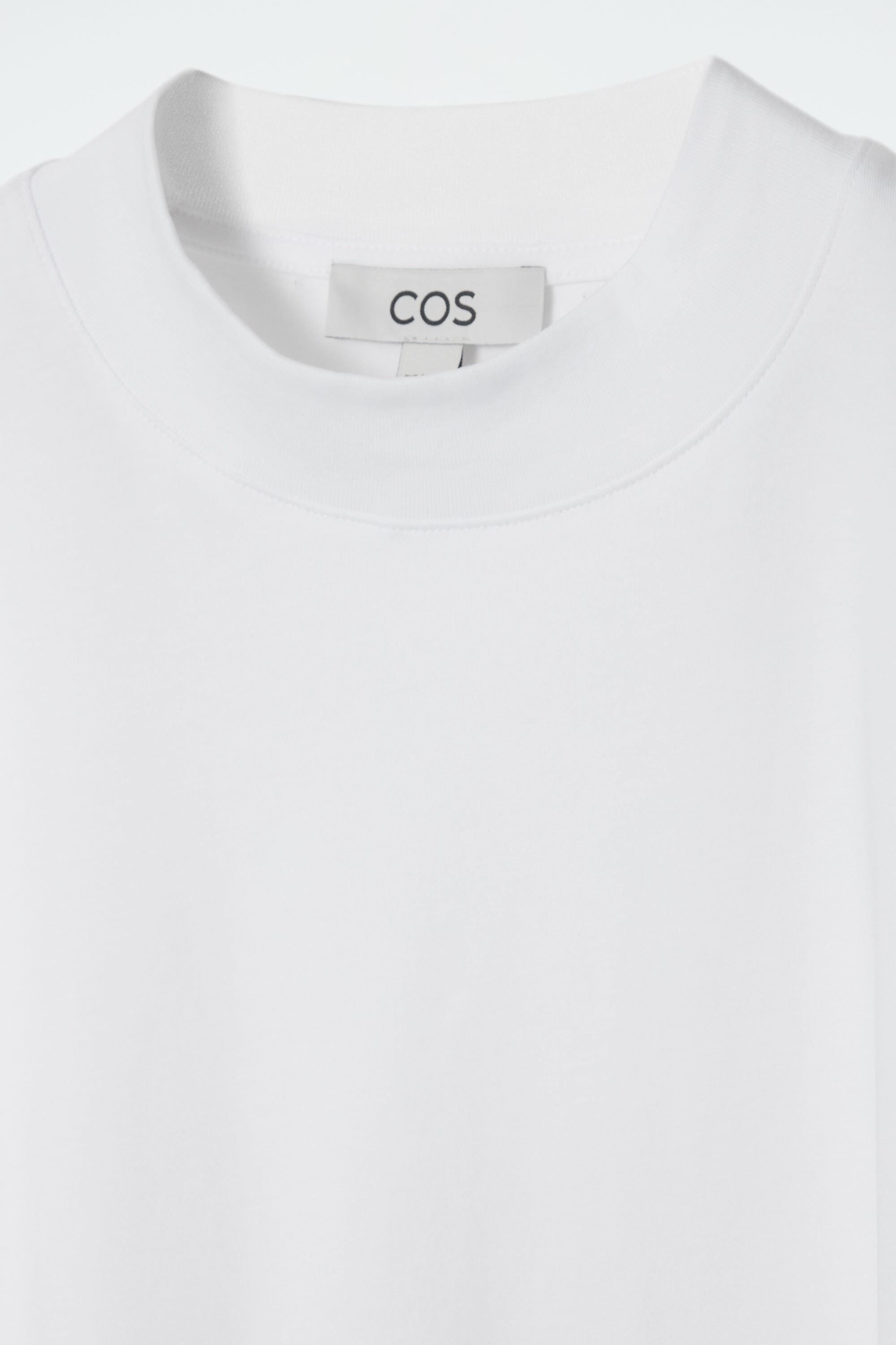 トップス COYSEIO TRINH T-SHIRT WHITE COYSEIO】 TRINH T-SHIRT : WHITE 코이세이오 트린 티셔츠