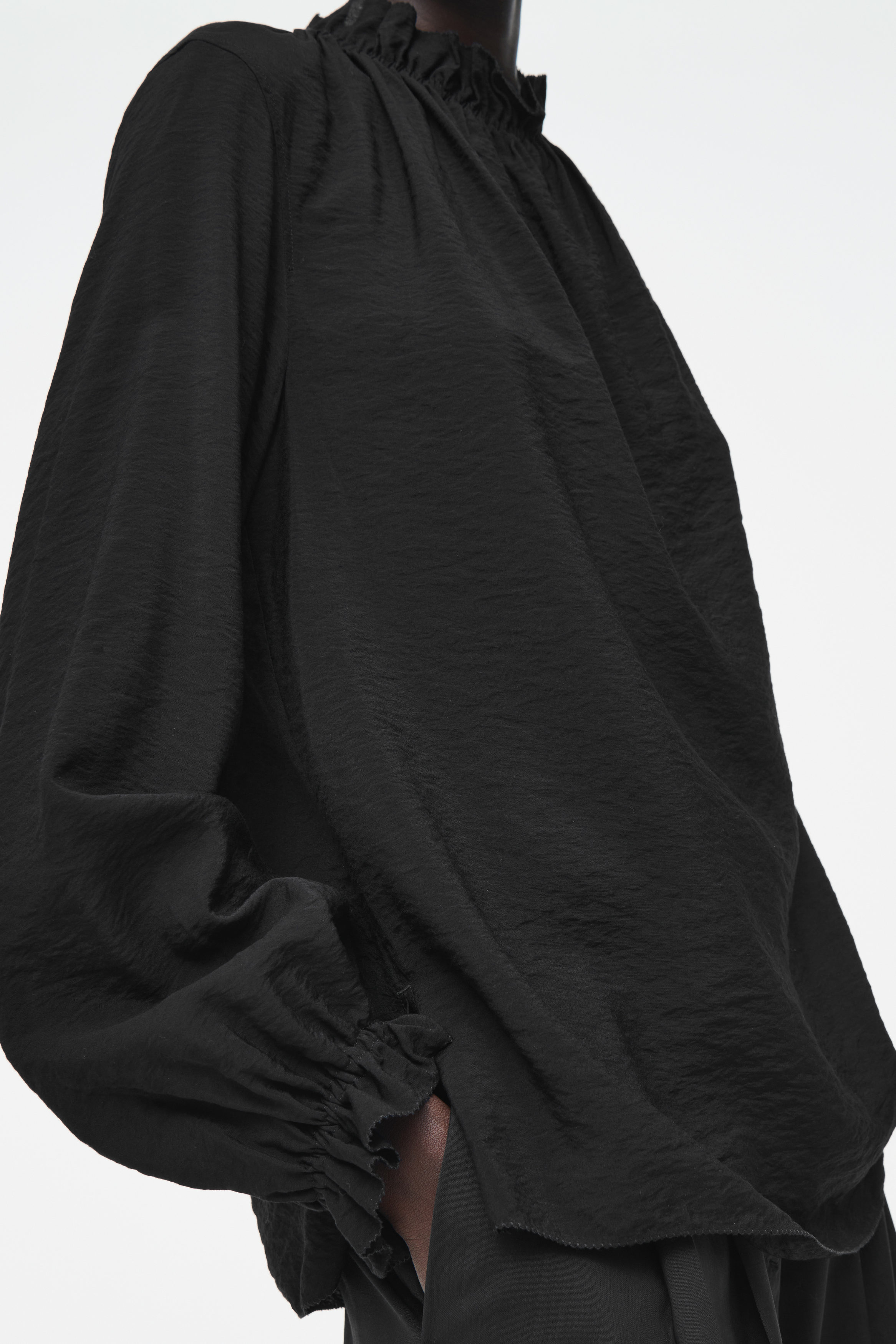 売れ筋商品|||ノクチューン カットソー トップス レディース Women's Accessory Detailed Blouse Black F04031BK_1.jpg?preset=thumb