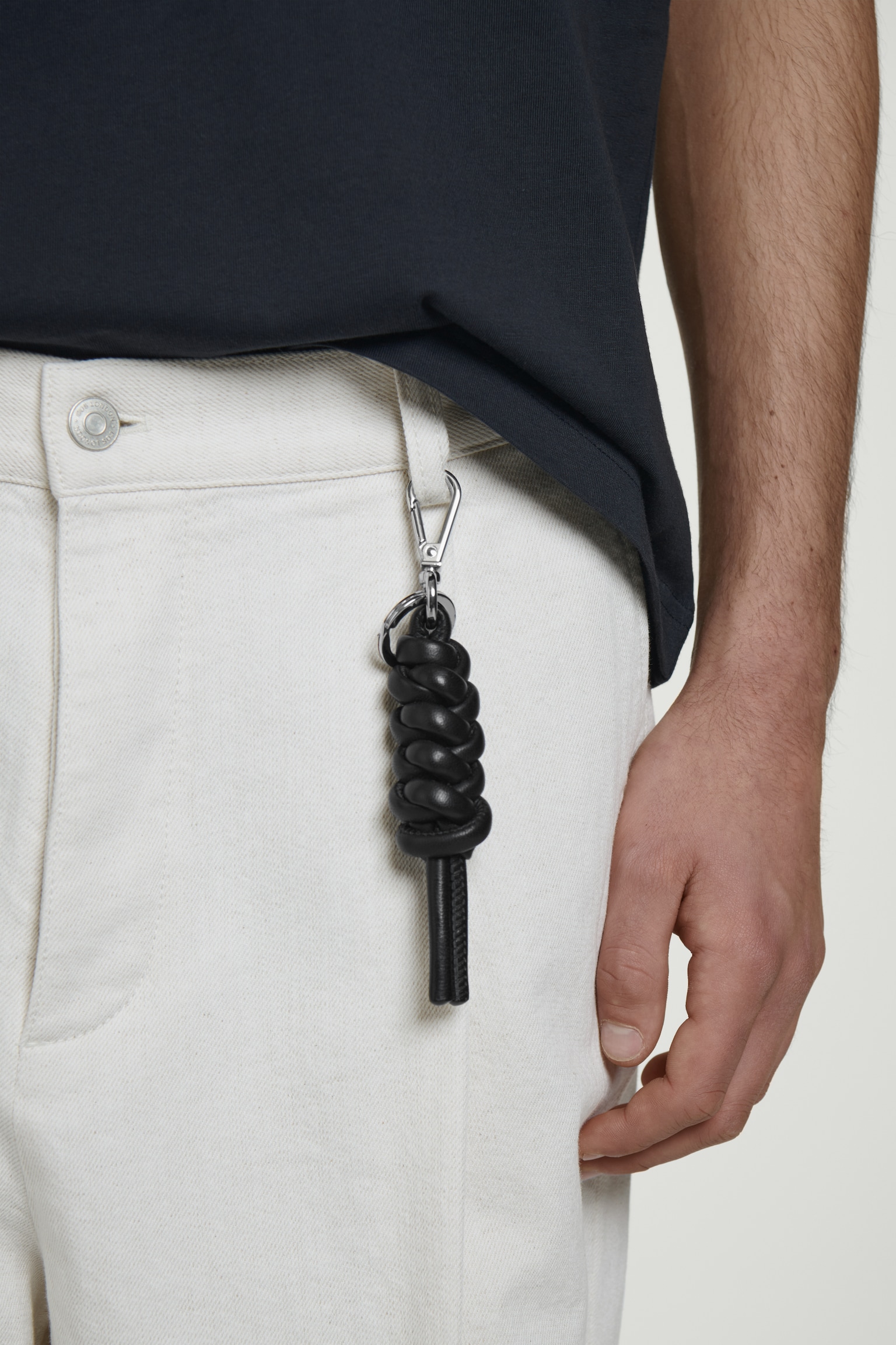 CHUNKY KNOTTED LEATHER KEYRING - BLACK - 1