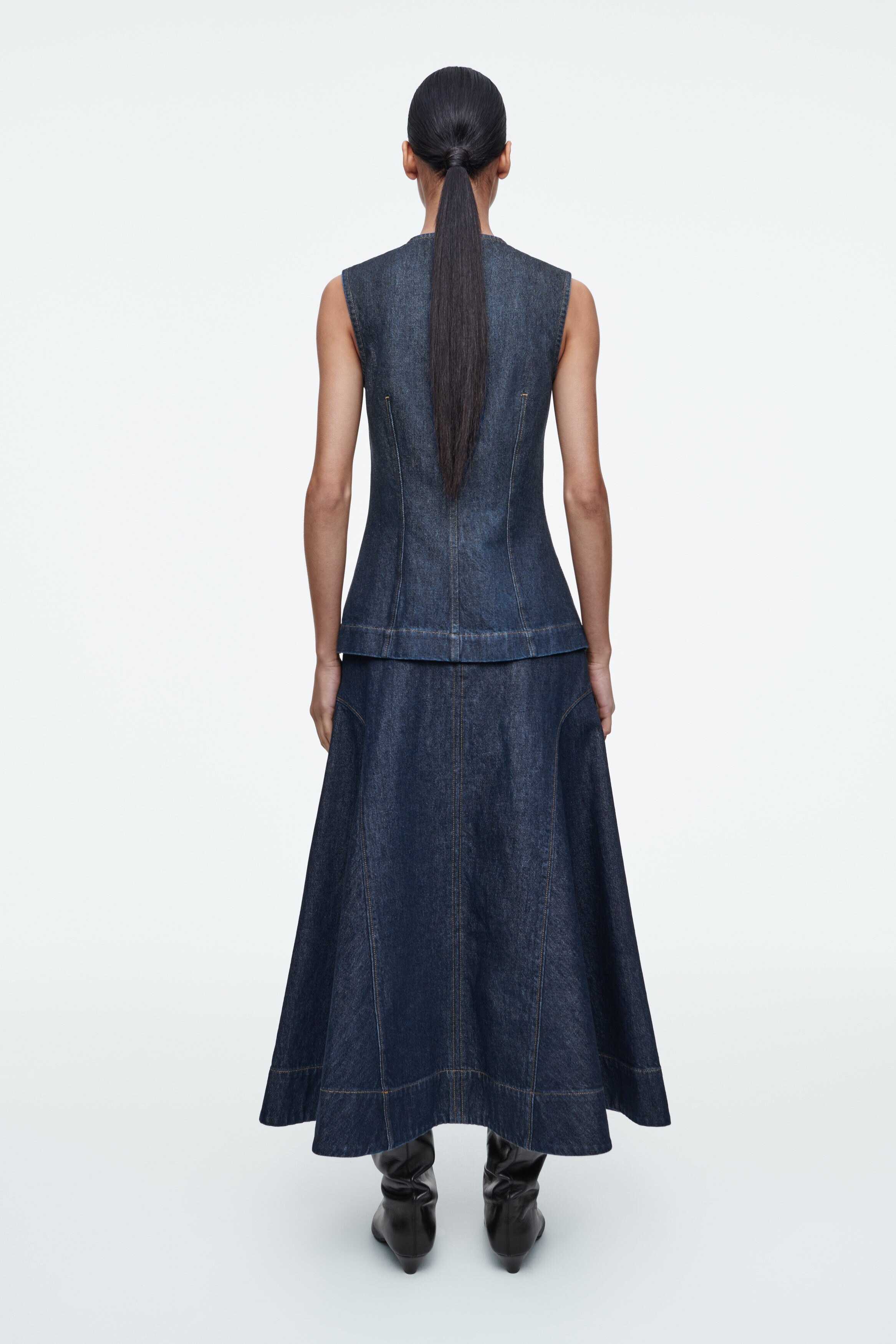 【BAON】Andew raw denim skirt RAW DENIM A-LINE MIDI SKIRT - RAW INDIGO | COS