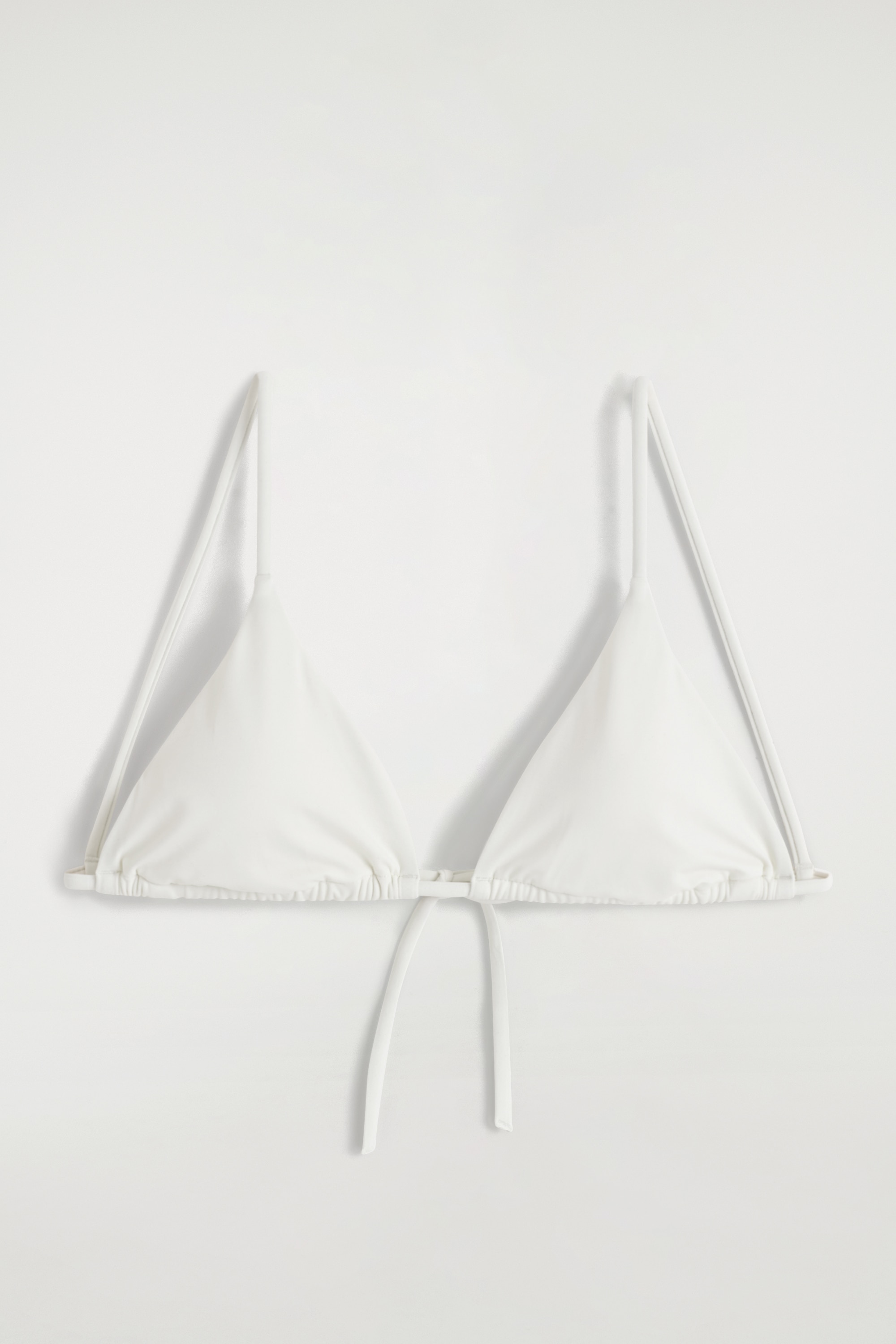 TROJÚHELNÍKOVÝ BIKINI TOP - BÍLÁ/HNĚDÁ / NÁMOŘNICKÁ / PRUHOVANÁ/HNĚDÝ