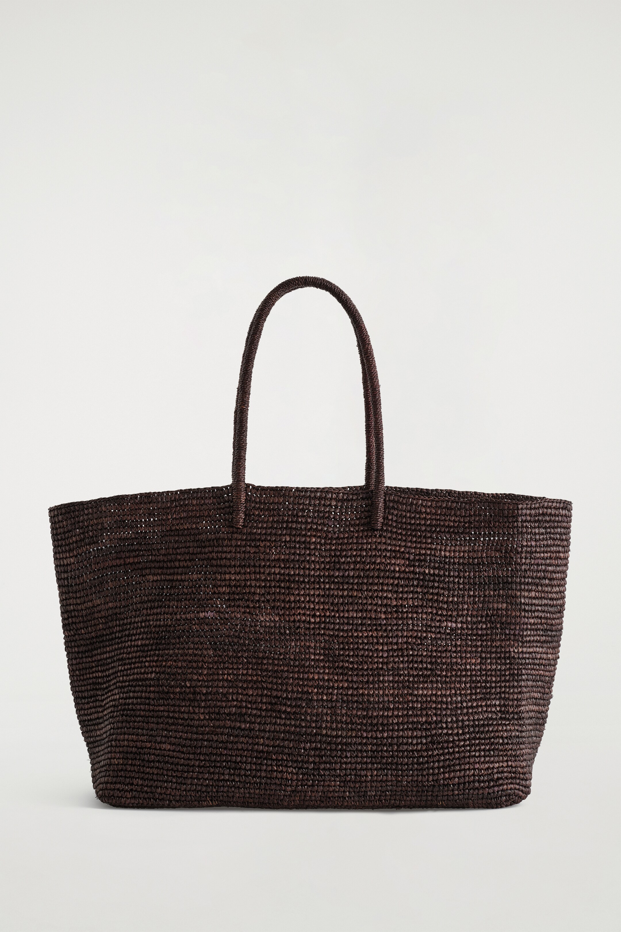 Grotere afbeelding bekijken: OVERSIZED HANDGEWEVEN DRAAGTAS - RAFFIA - DONKERBRUIN - DAMES | H&M BE 3