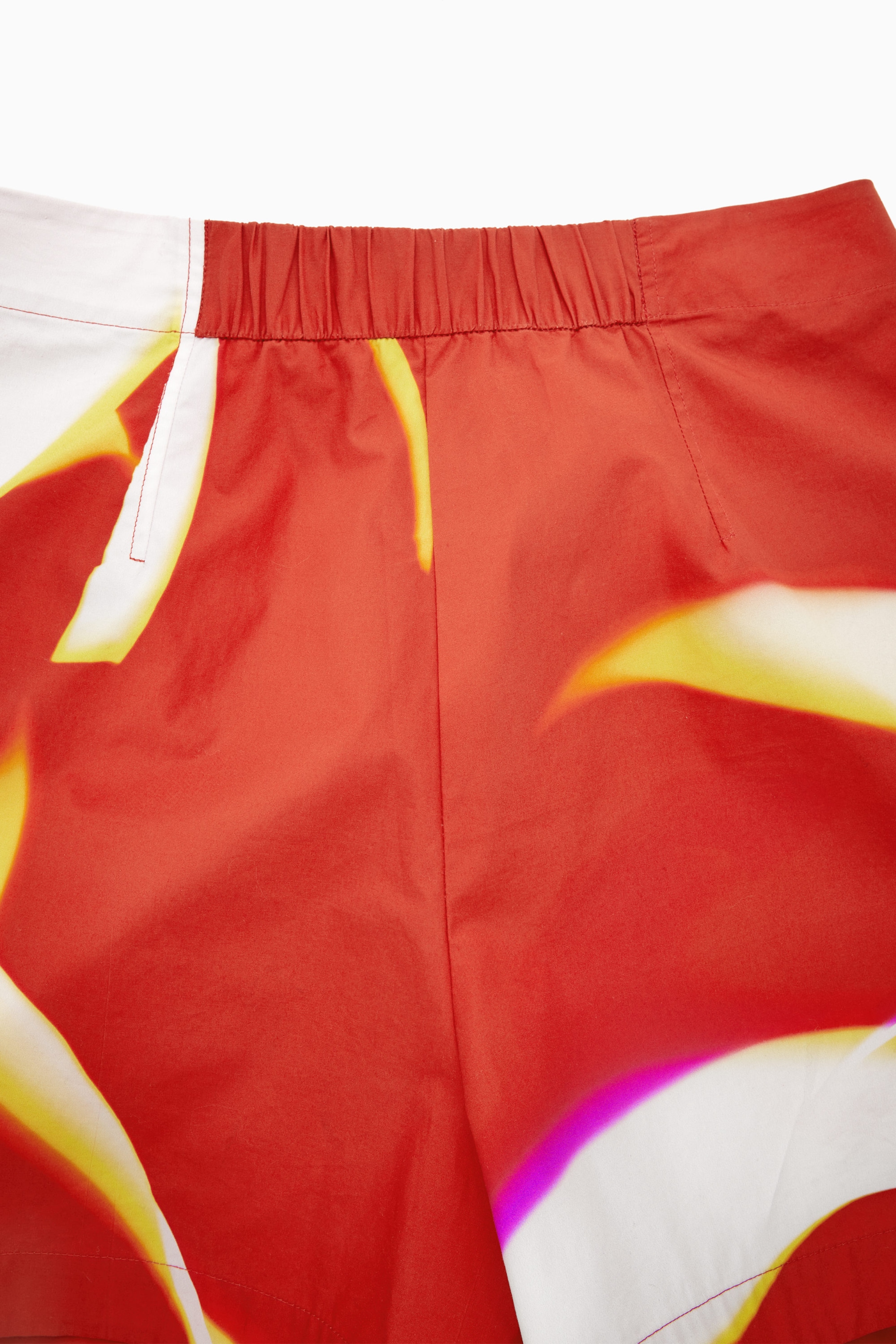 StillMedia/DescriptiveDetail