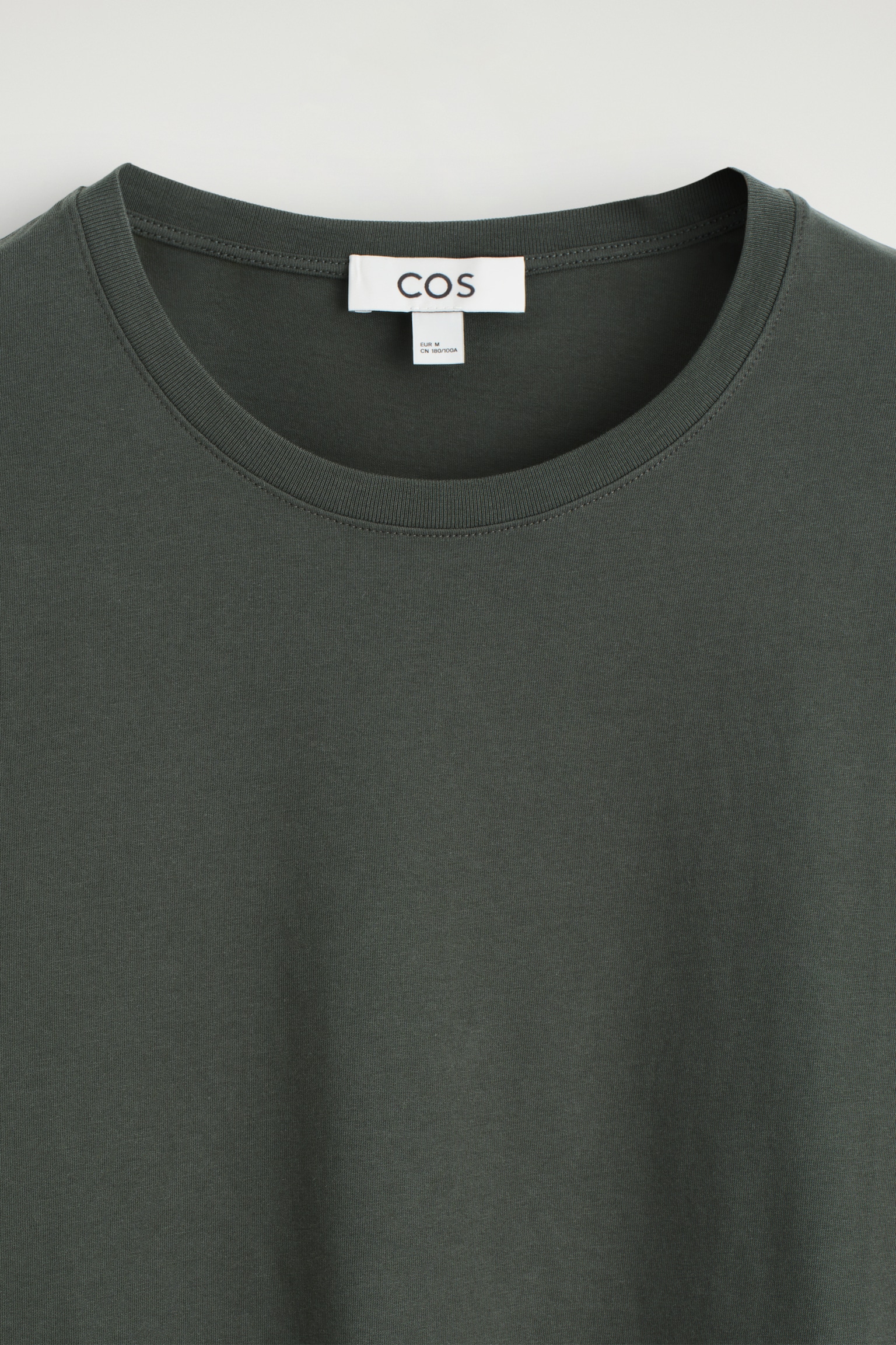 BAUMWOLL-T-SHIRT MIT RUNDHALSAUSSCHNITT - DUNKELGRÜN/SCHWARZ/NAVYBLAU/WEISS - 5