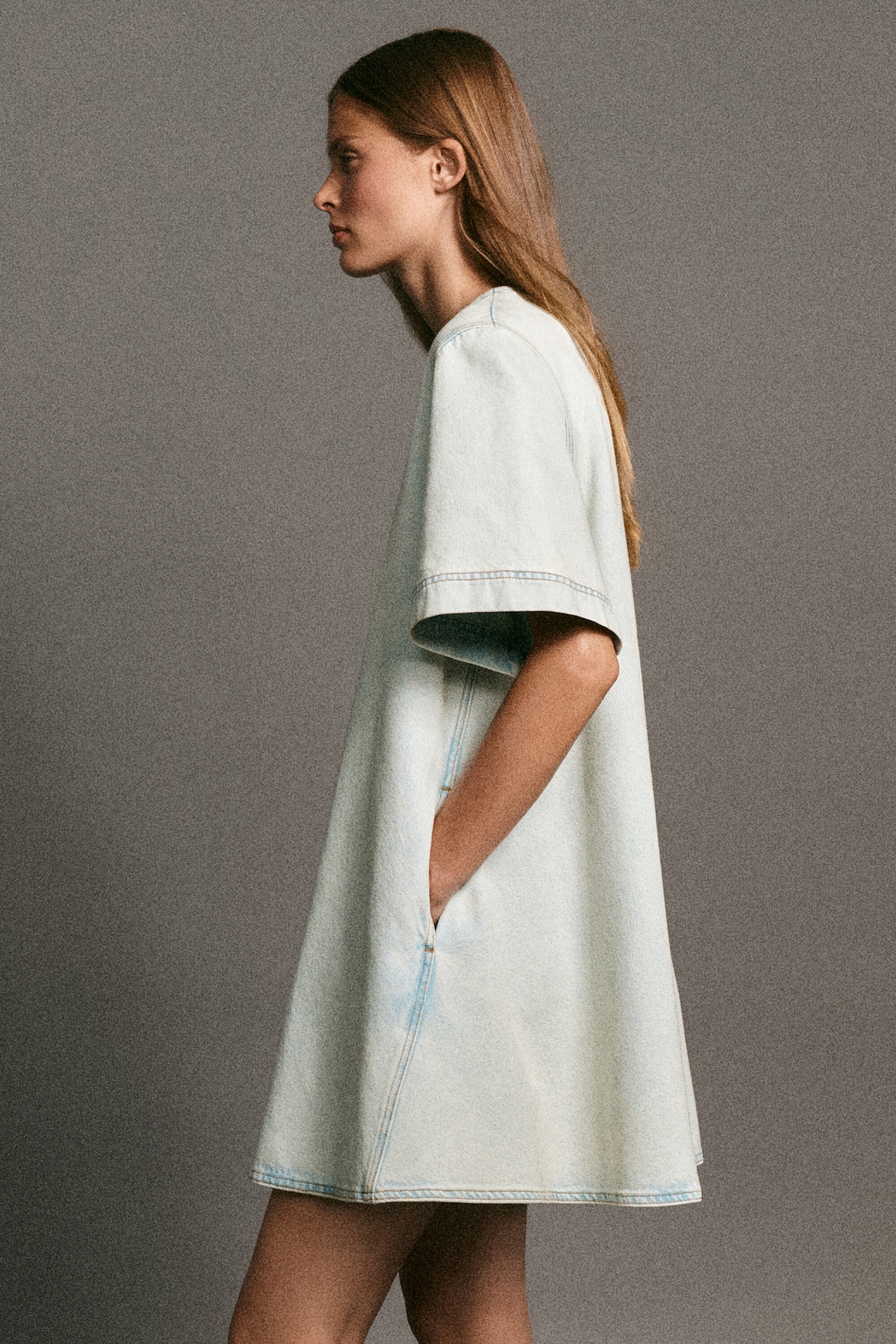 FLARED DENIM MINI DRESS — LIGHT BLUE