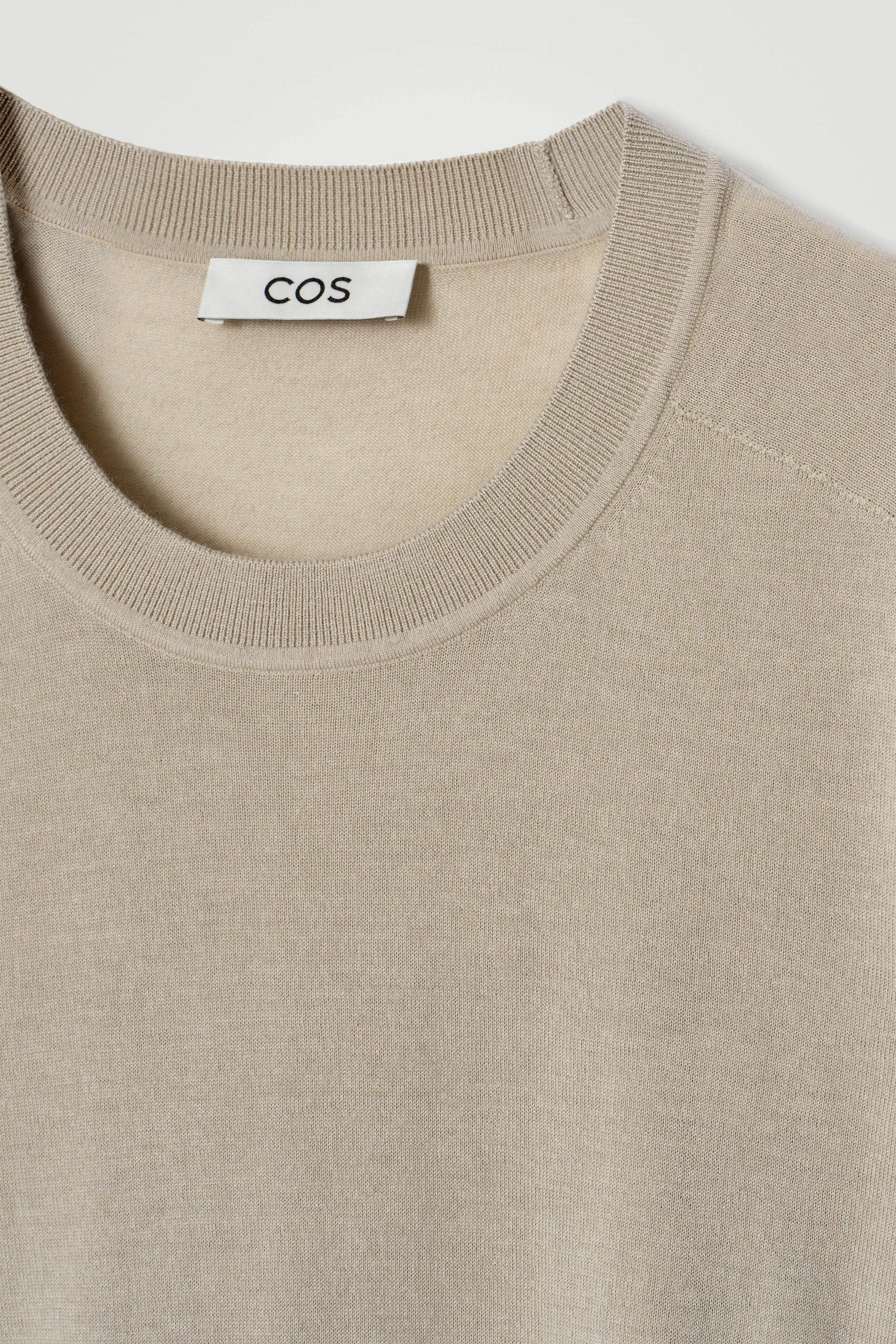 StillMedia/DescriptiveDetail