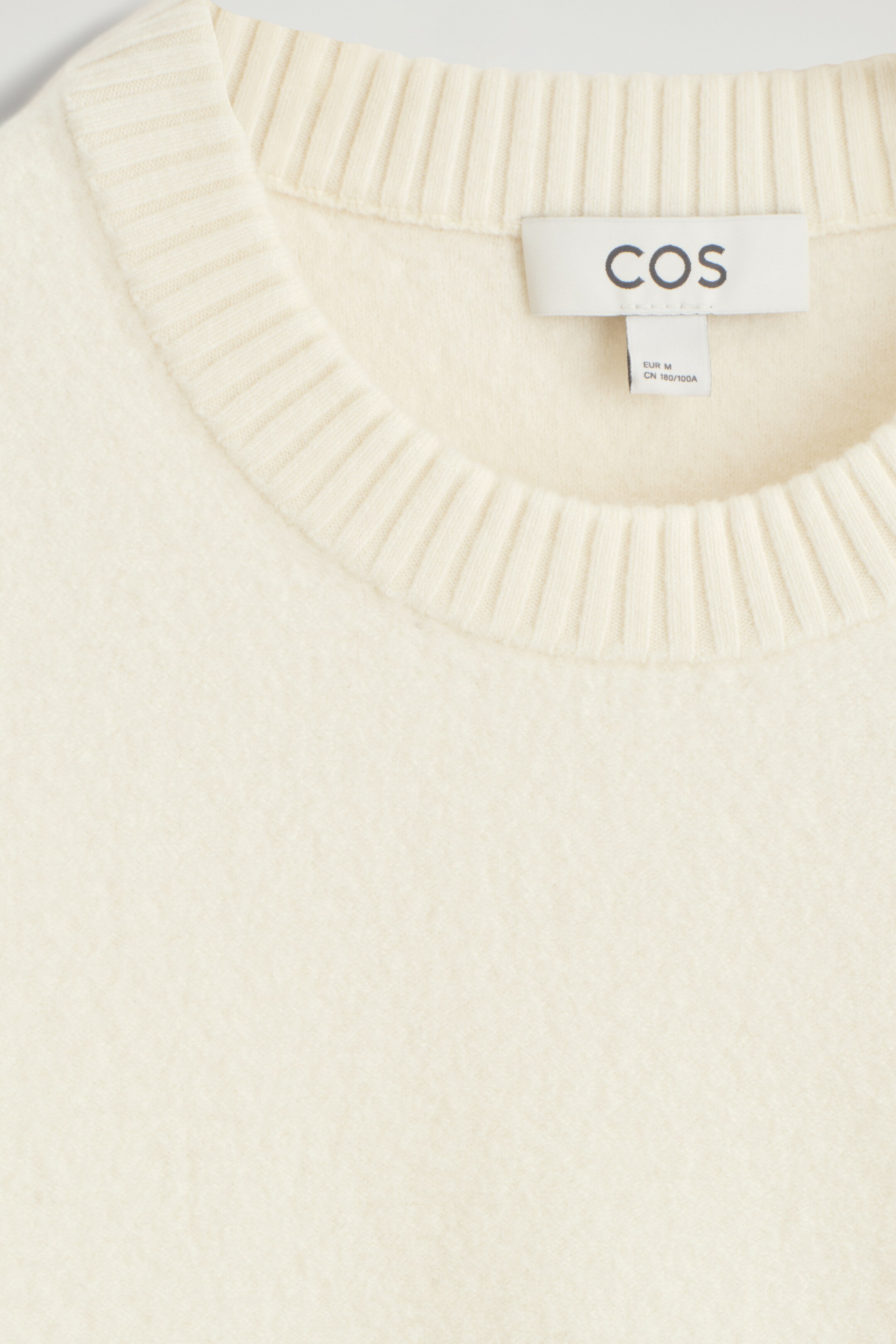 Visualizza immagine più grande: MAGLIONE GIROCOLLO IN LANA COTTA - ÉCRU - UOMO | H&M IT 8