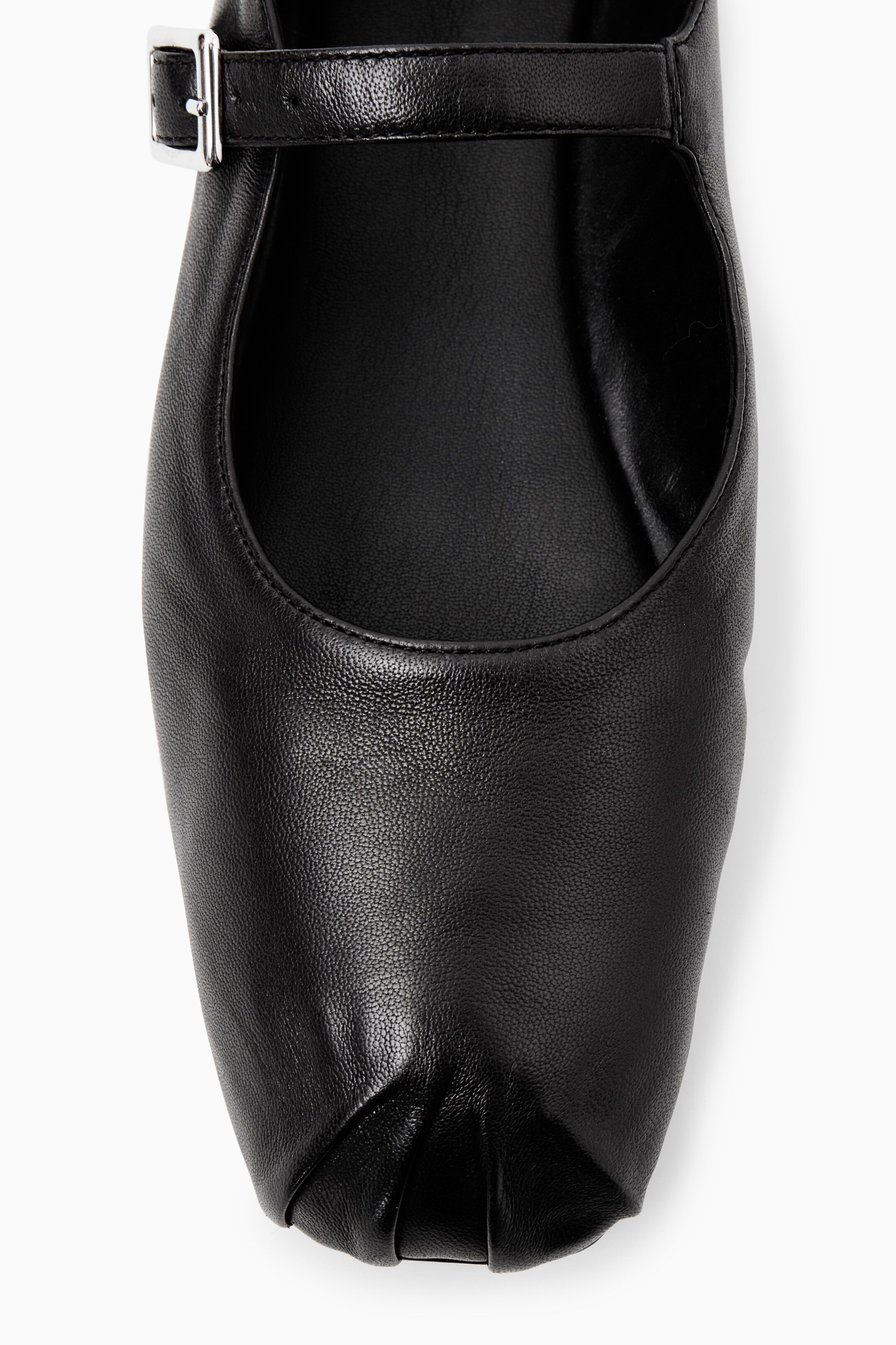 Grösseres Bild ansehen: BALLERINAS AUS LEDER MIT FALTEN VORNE - SCHWARZ - DAMEN | H&M CH 5