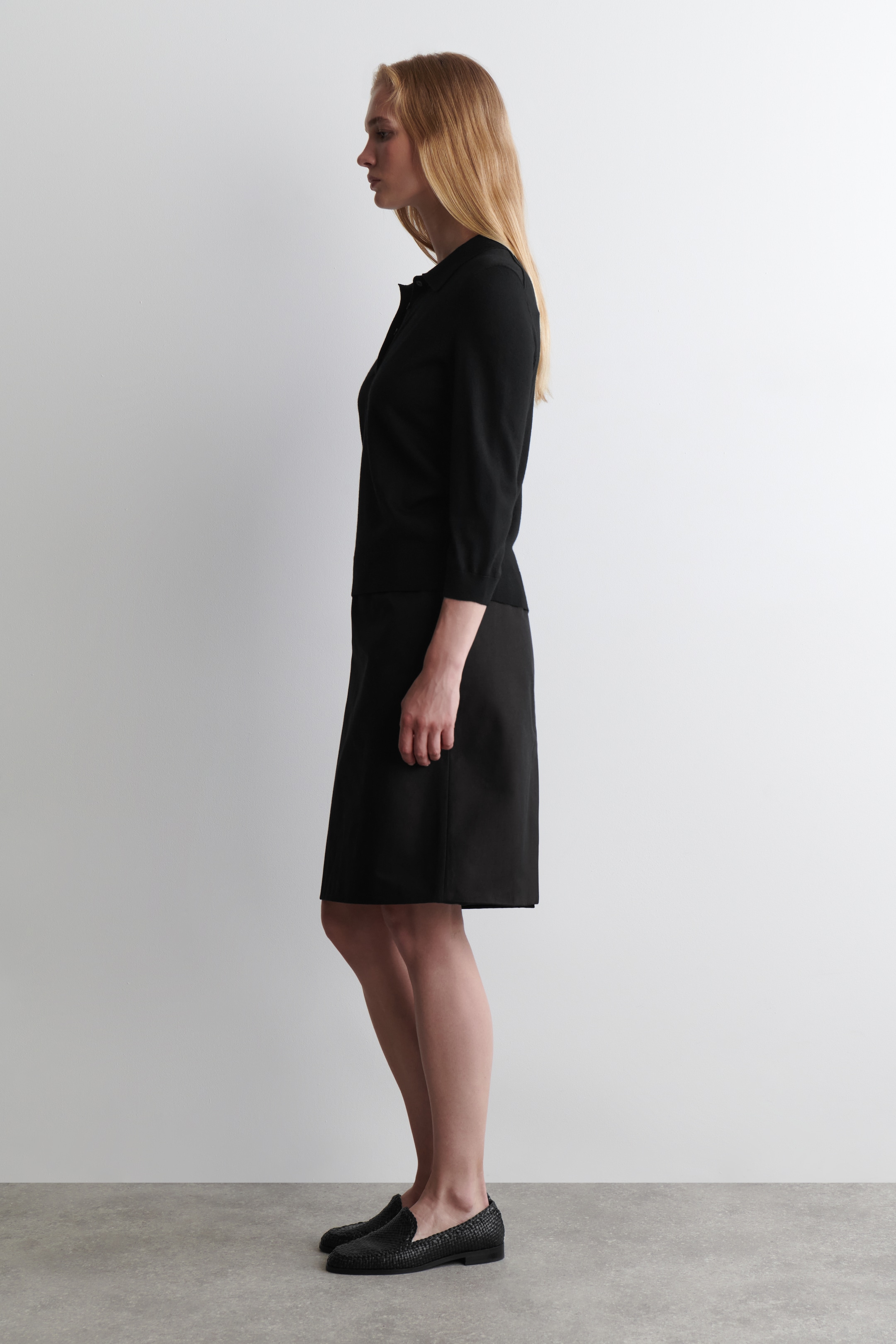 Ingrandisci l'immagine: MERINO WOOL POLO JUMPER - BLACK - DONNA | H&M CH 4