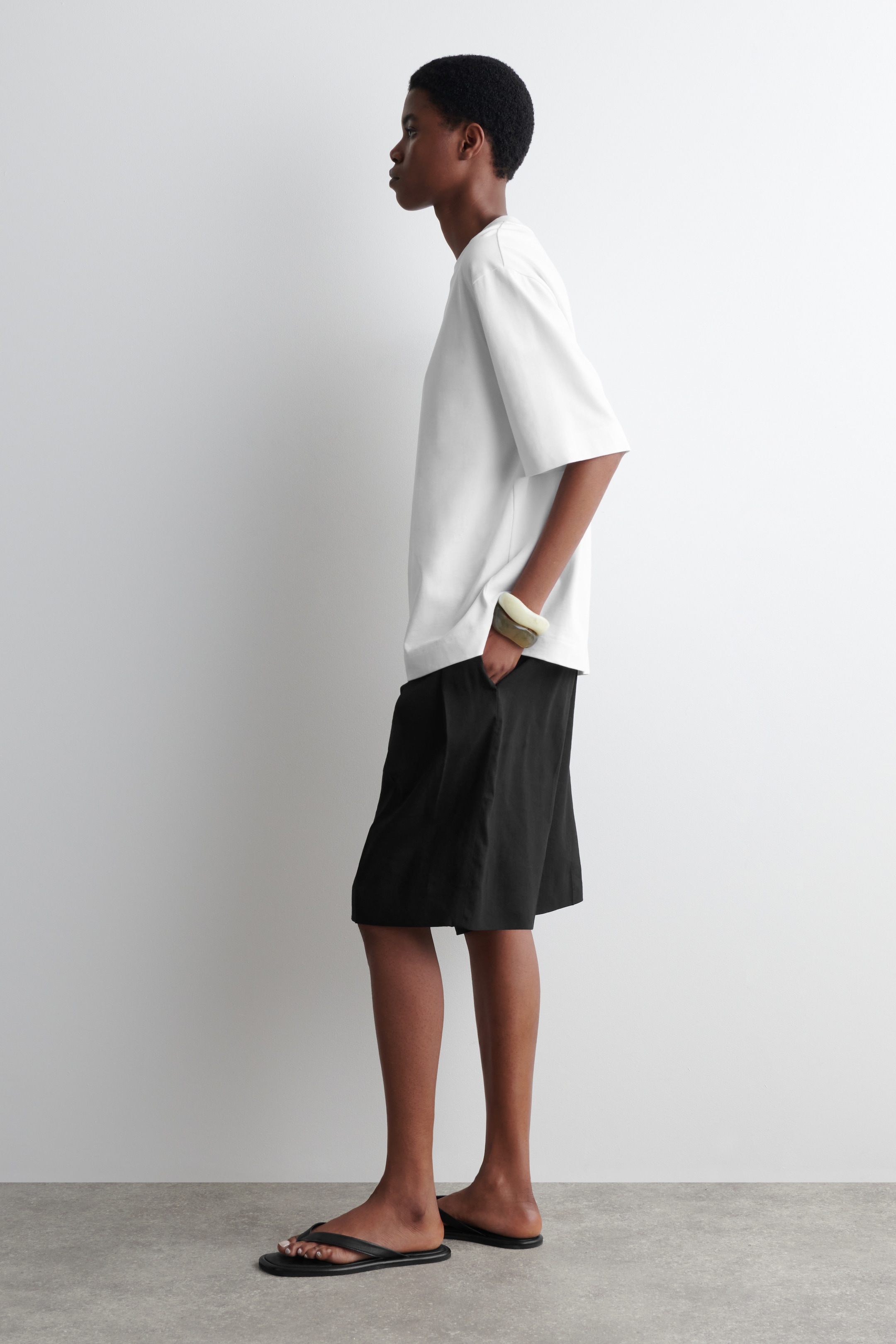 Ingrandisci l'immagine: OVERSIZED T-SHIRT - WHITE - DONNA | H&M CH 3